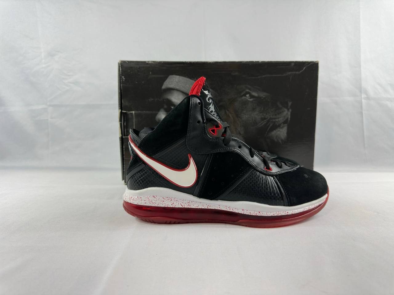 Nike Nike Lebron 8 Black White Varsity Red Bred 2010 Size US 9 / EU 42 - 1 Thumbnail