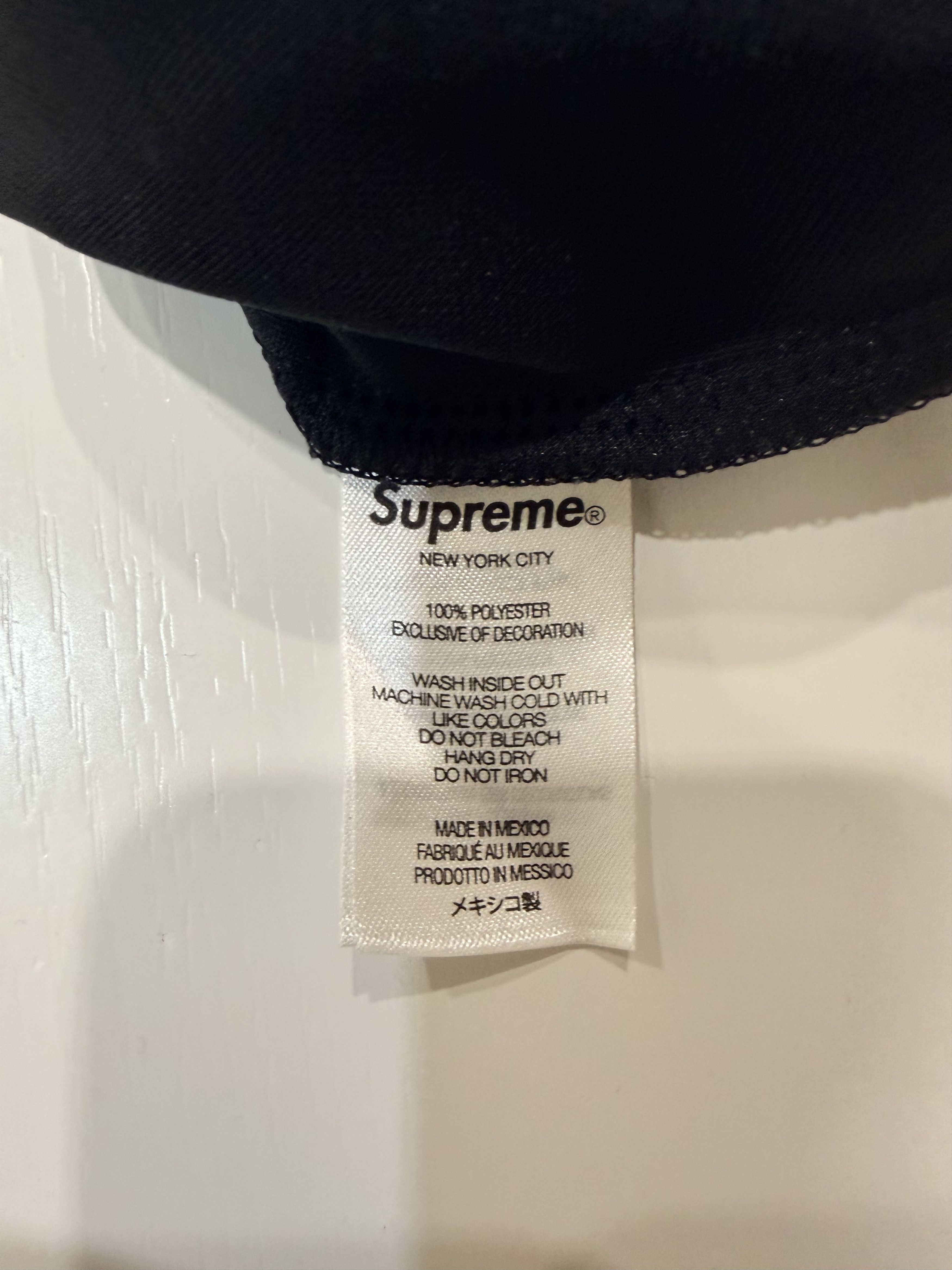 Supreme × Umbro Supreme x Umbro Jersey SS22 Collection Size US L / EU 52-54 / 3 - 4 Thumbnail