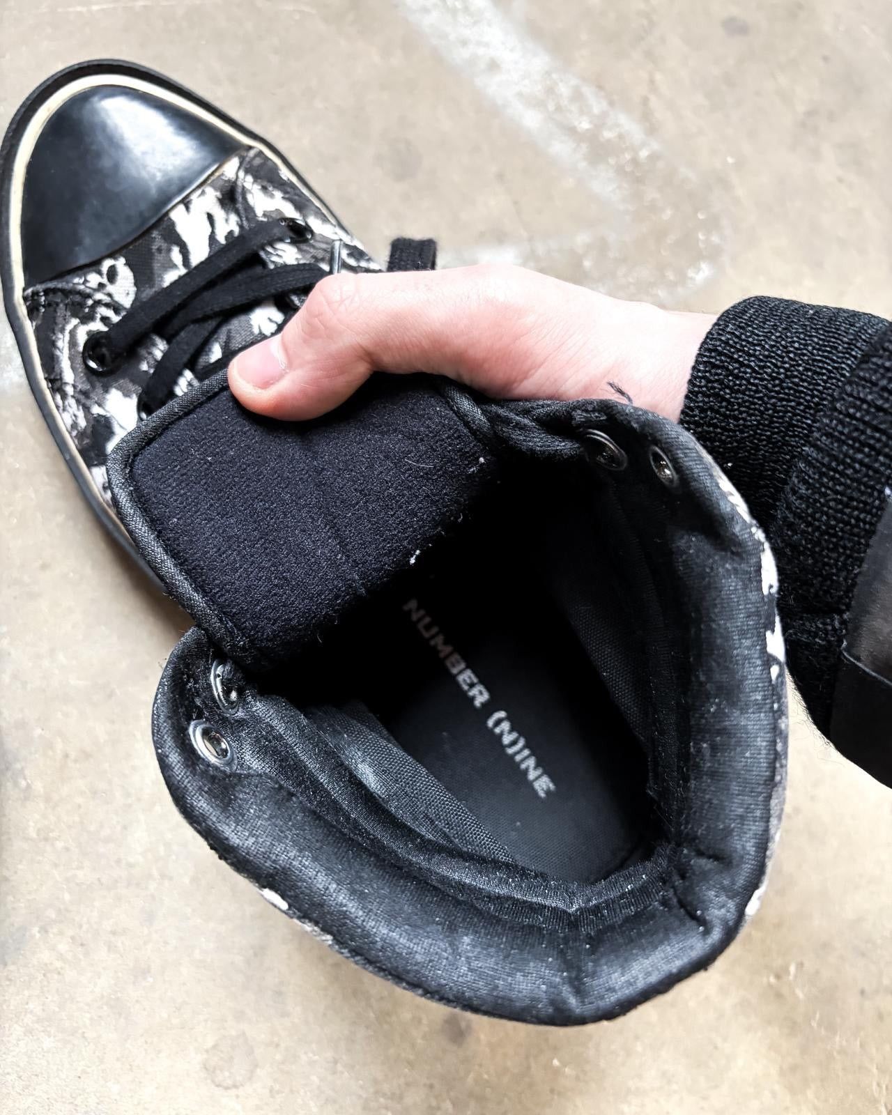 Number (N)ine S/S01 SKULL HIGH TOP CONVERSE Size US 7.5 / EU 40-41 - 9 Thumbnail