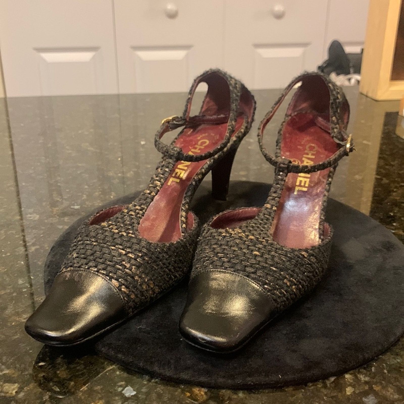 Chanel Chanel tweed captoe T strap shoes heels Size US 8 / IT 38 - 3 Thumbnail