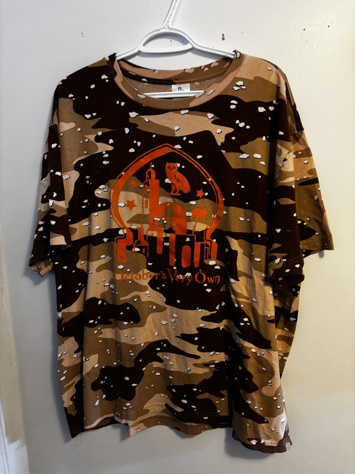 October's Very Own OVO Starlight Owl T-Shirt (Desert Camo) Size US XXL / EU 58 / 5 - 1 Thumbnail
