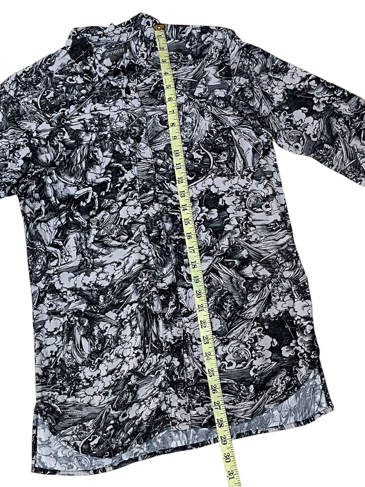 Japanese Brand H&M ALBRECHT DURER APOCALYPSE PRINT RAYON BUTTON UPS SHIRT Size US S / EU 44-46 / 1 - 14 Thumbnail