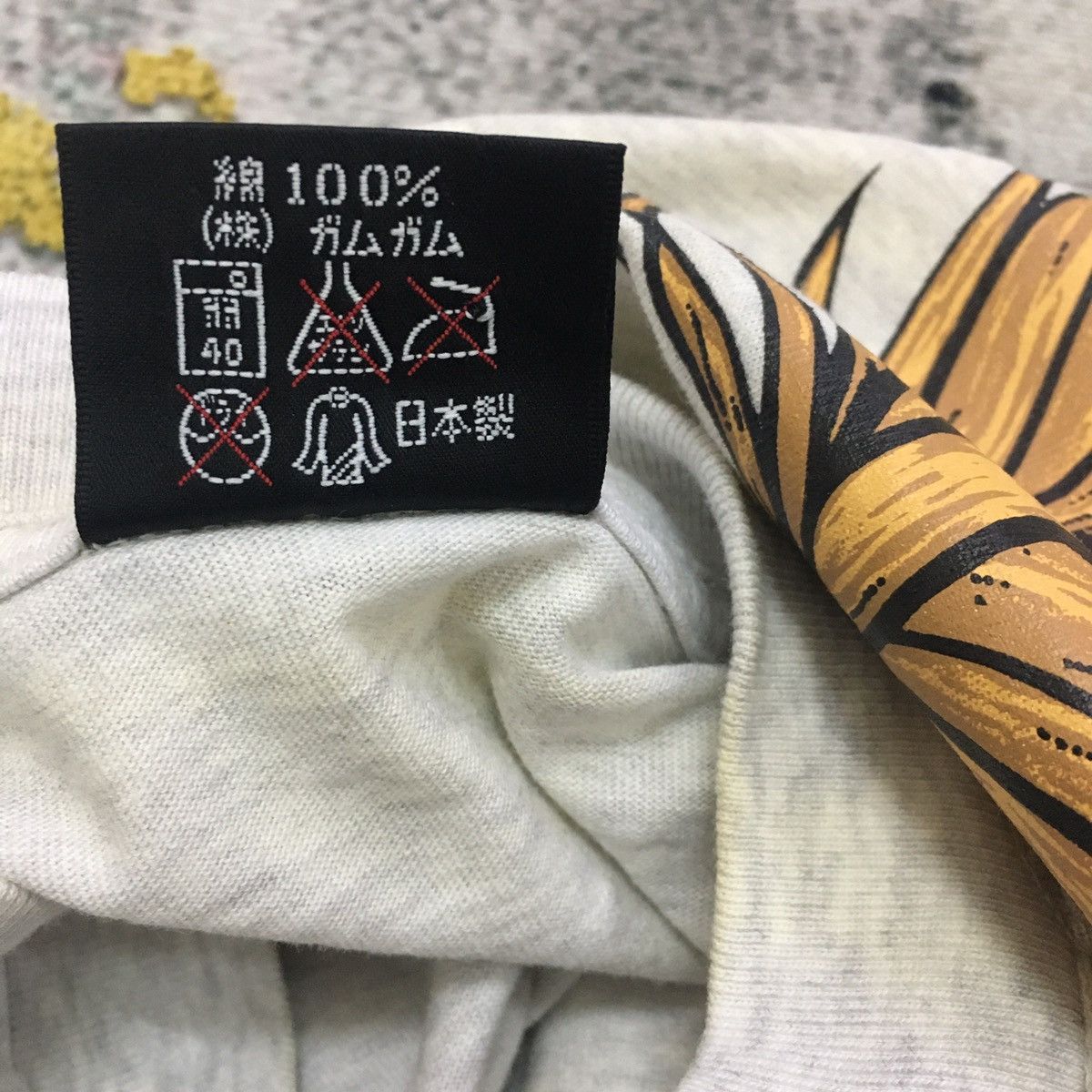 O'Neill × Vintage Vintage O’Neill Women Print White Tee Size US M / EU 48-50 / 2 - 12 Thumbnail