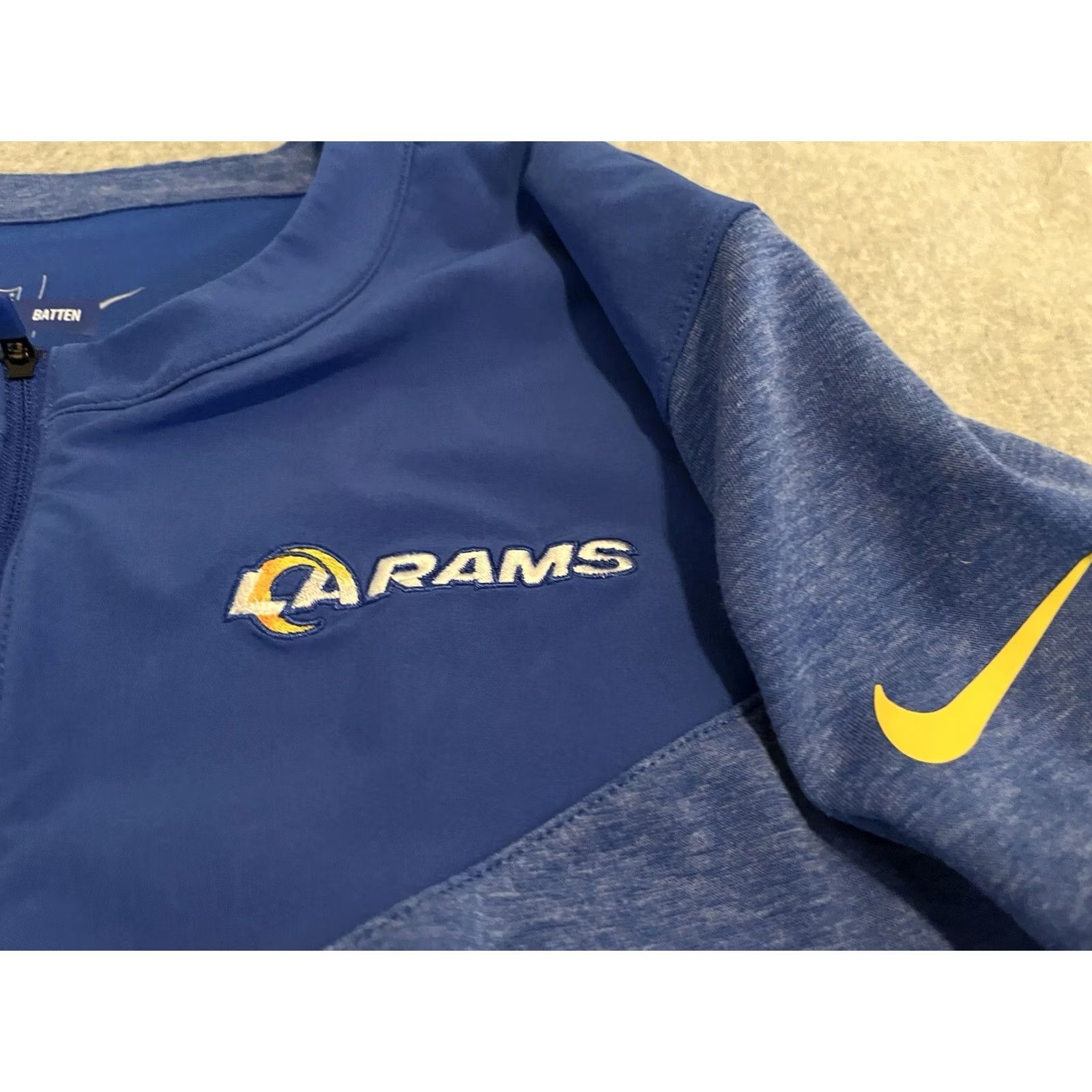 Nike Nike Dri-Fit LA Rams Team Issued Blue Pullover Lightweight Sweatshirt Shirt L Mens"} Size US L / EU 52-54 / 3 - 4 Thumbnail