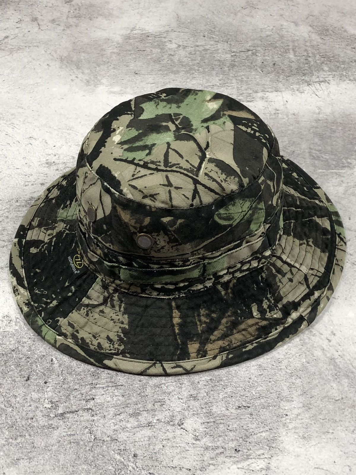 Realtree ⛰️Vintage Realtree Highlander Adventure Camo Bush Bucket Hat Size ONE SIZE - 1 Thumbnail