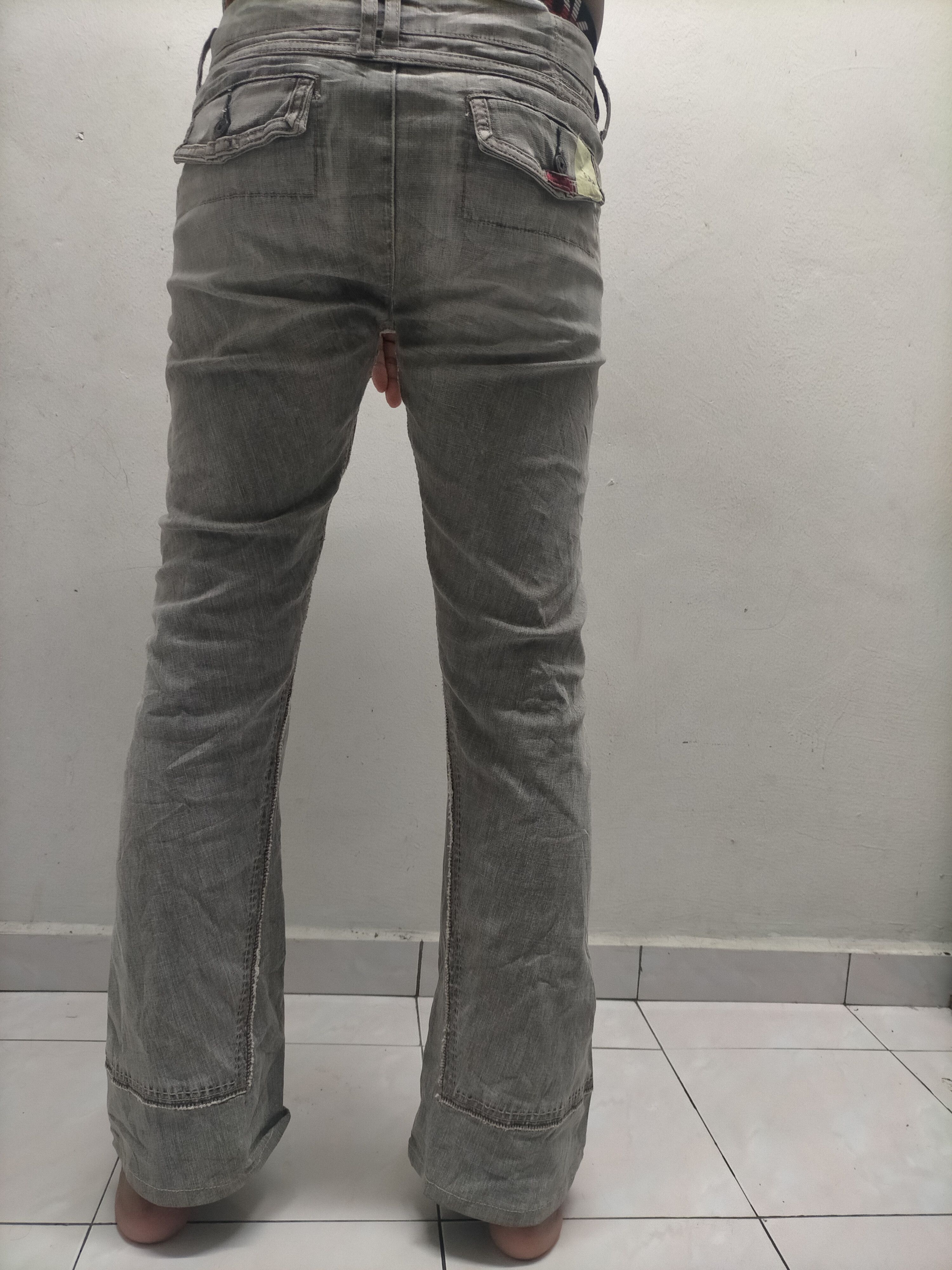 Marithe + Francois Girbaud Marithe Francois Girbaud Mudwash Flared Jeans Size US 30 / EU 46 - 7 Thumbnail