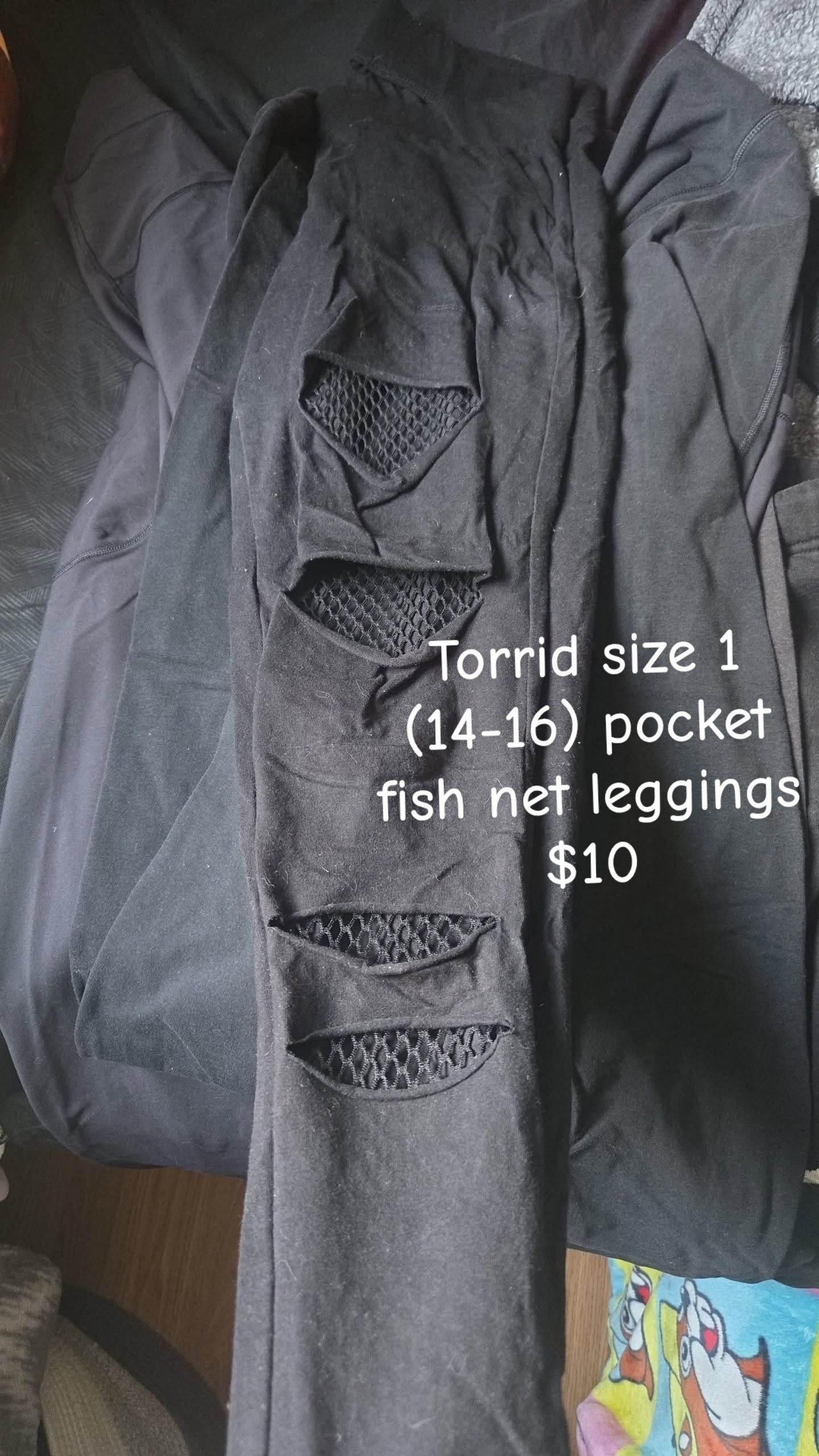 Torrid Torrid pocket leggings (fits size 14-16) Size 35" - 1 Preview