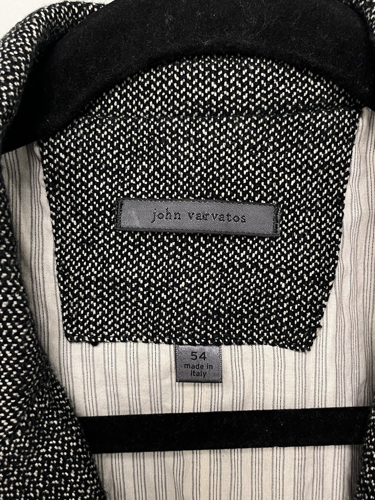 John Varvatos Runway notch lapel jacket. 54 Size US L / EU 52-54 / 3 - 5 Thumbnail