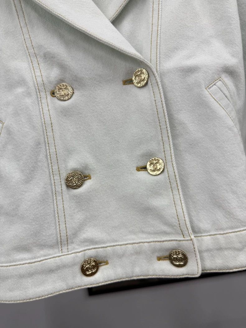 Chanel Chanel 24M beach series light blue denim jacket Size XS / US 0-2 / IT 36-38 - 2 Thumbnail