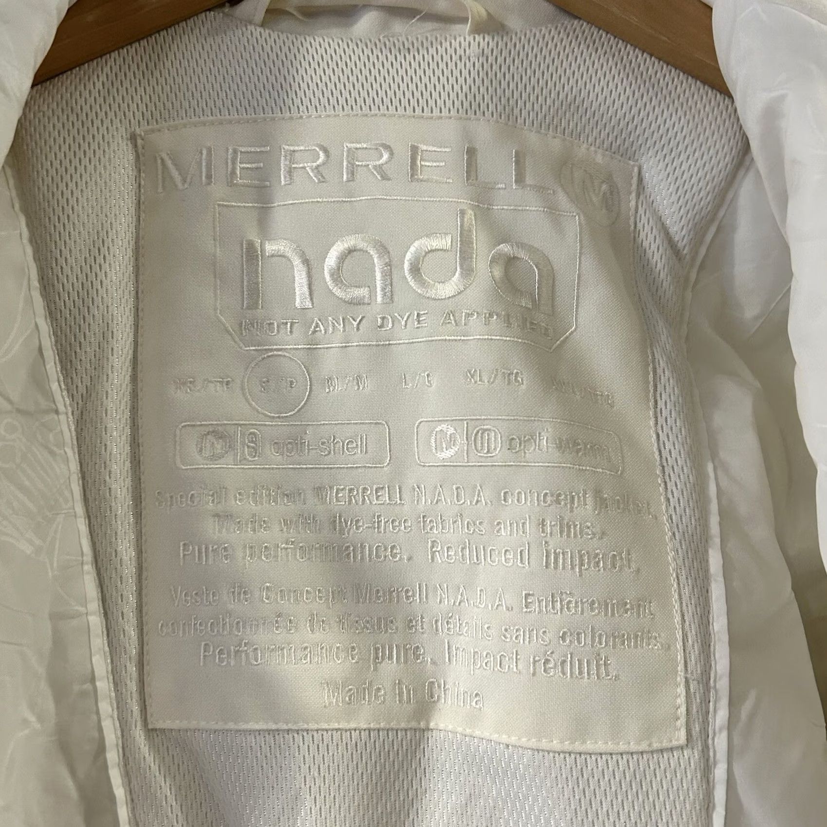 Merrell Merrell NADA Jacket Women’s Size S White/Cream Nylon Polyester Travel All Seasons Rain Coat Zip Snap Long Sleeve Mid-Length Size S / US 4 / IT 40 - 4 Thumbnail