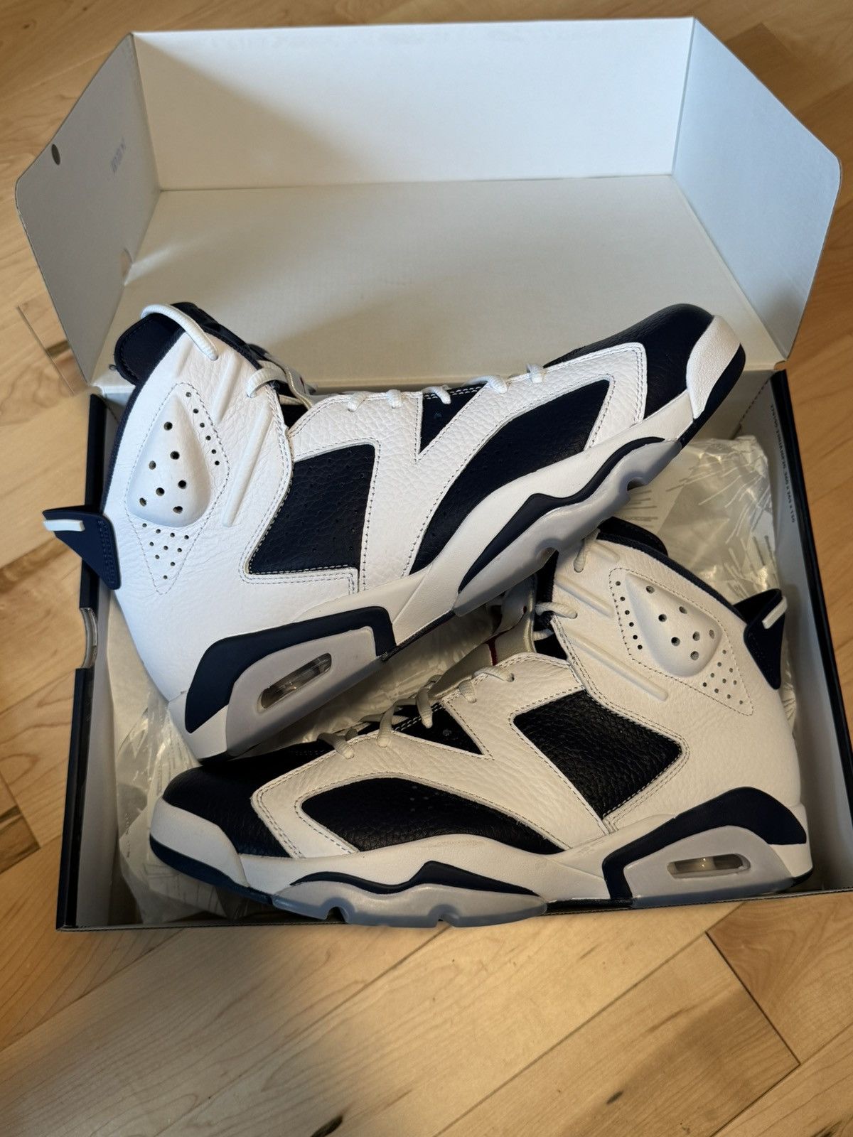 Jordan Brand × Nike Air Jordan 6 Olympic (2024) Size US 12 / EU 45 - 1 Thumbnail