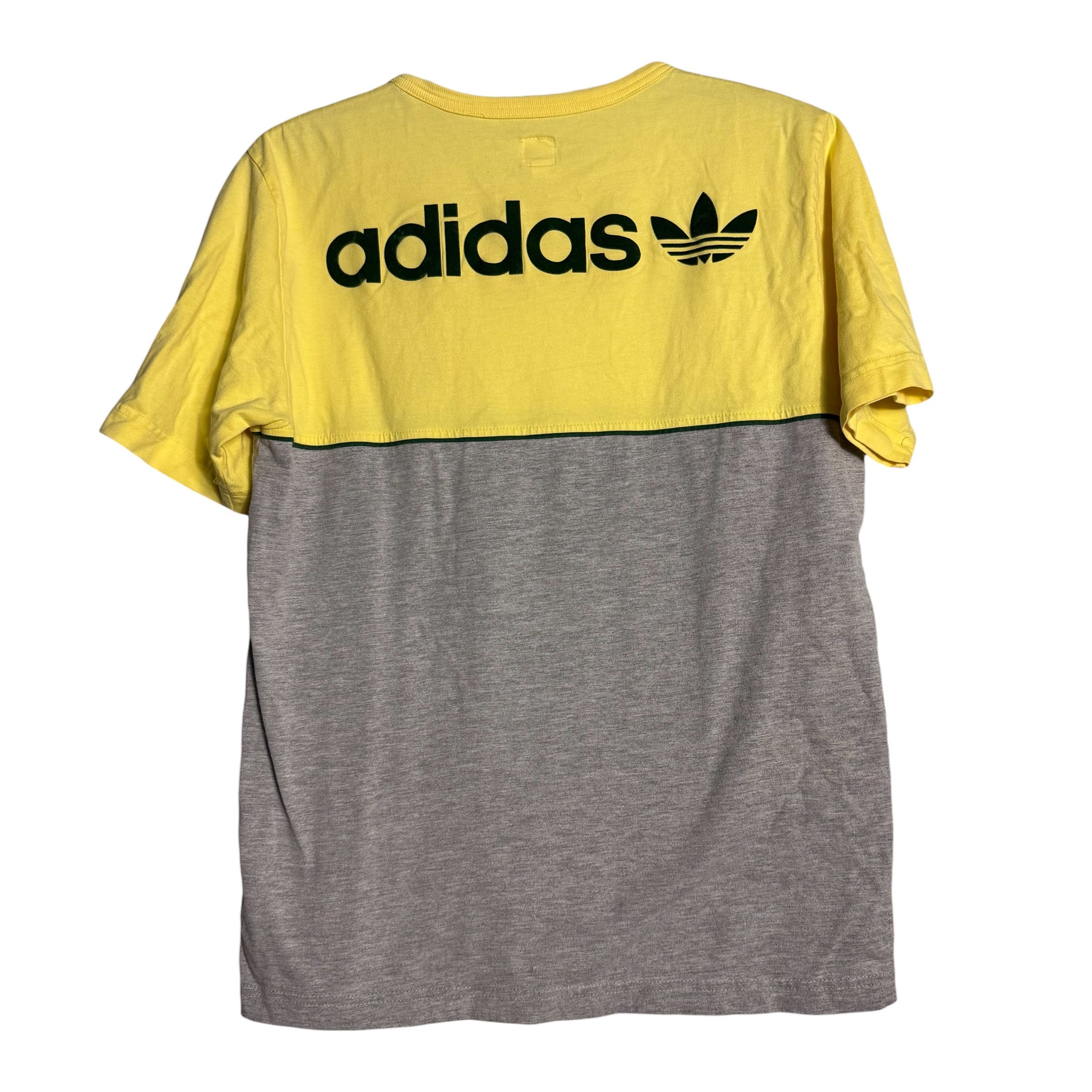 Adidas 🔥RARE🔥Vintage Adidas Trefoil Spellout 2Tone T-shirt Size US M / EU 48-50 / 2 - 1 Thumbnail
