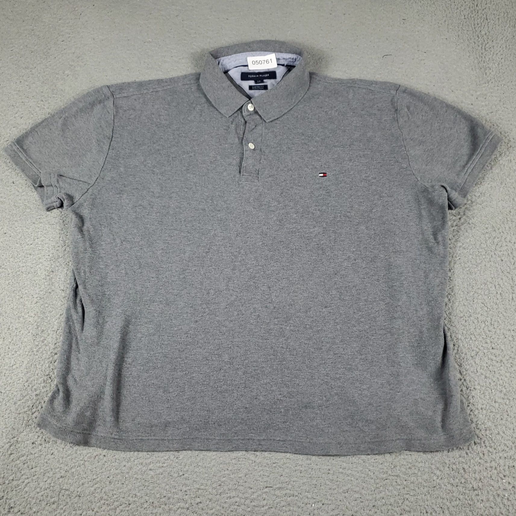 Tommy Hilfiger Tommy Hilfiger Polo Shirt Mens Large Gray Short Sleeve Activewear Classic Modern Preppy Size US L / EU 52-54 / 3 - 2 Thumbnail