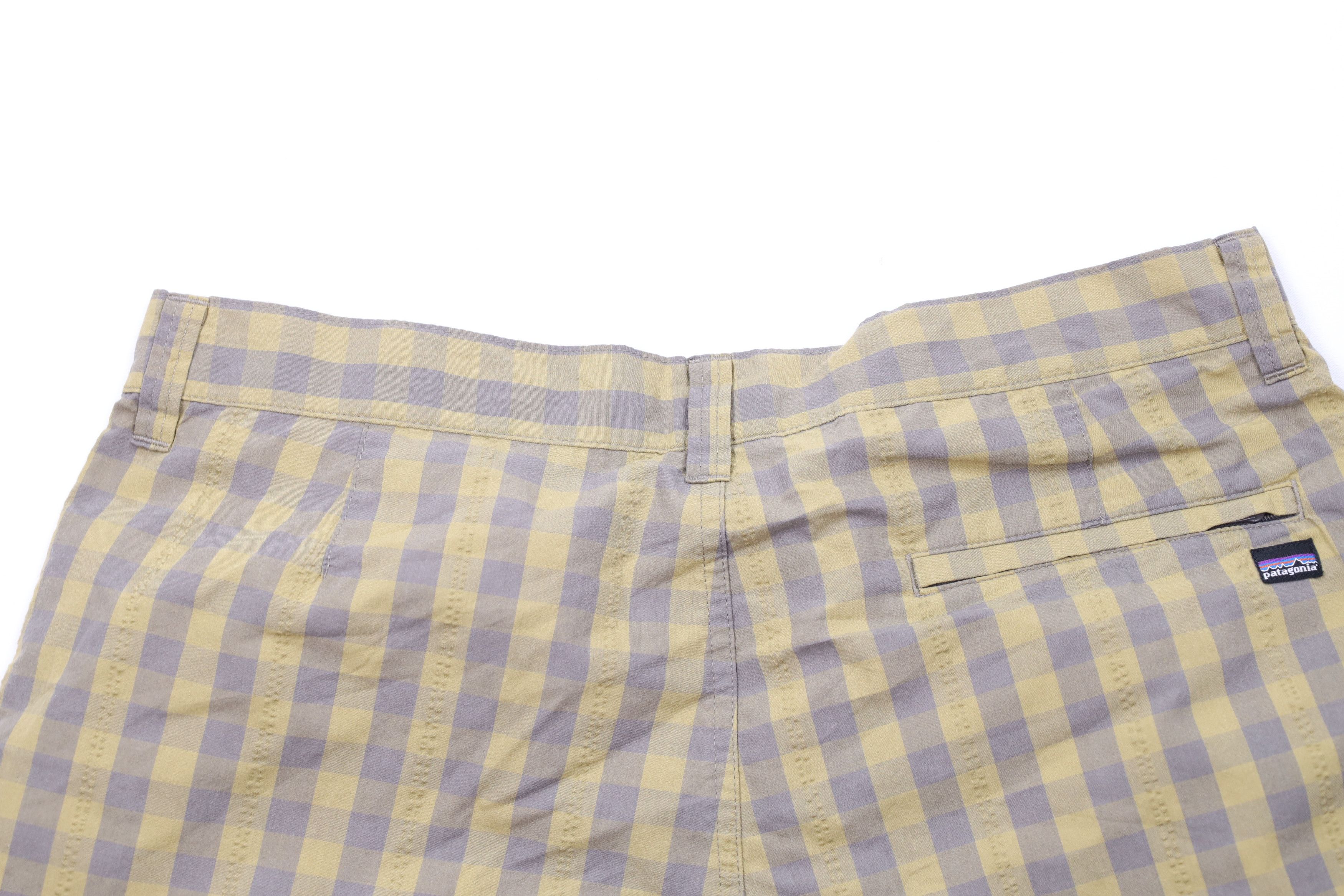 Patagonia Patagonia Seer Sucker Chino Shorts Plaid Organic Cotton Size US 33 - 9 Thumbnail