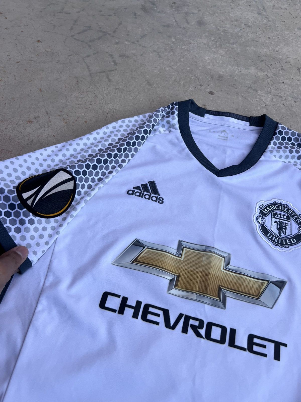 Vintage 2016 - 2017 Manchester United Adidas Jersey Man U Size US M / EU 48-50 / 2 - 2 Thumbnail