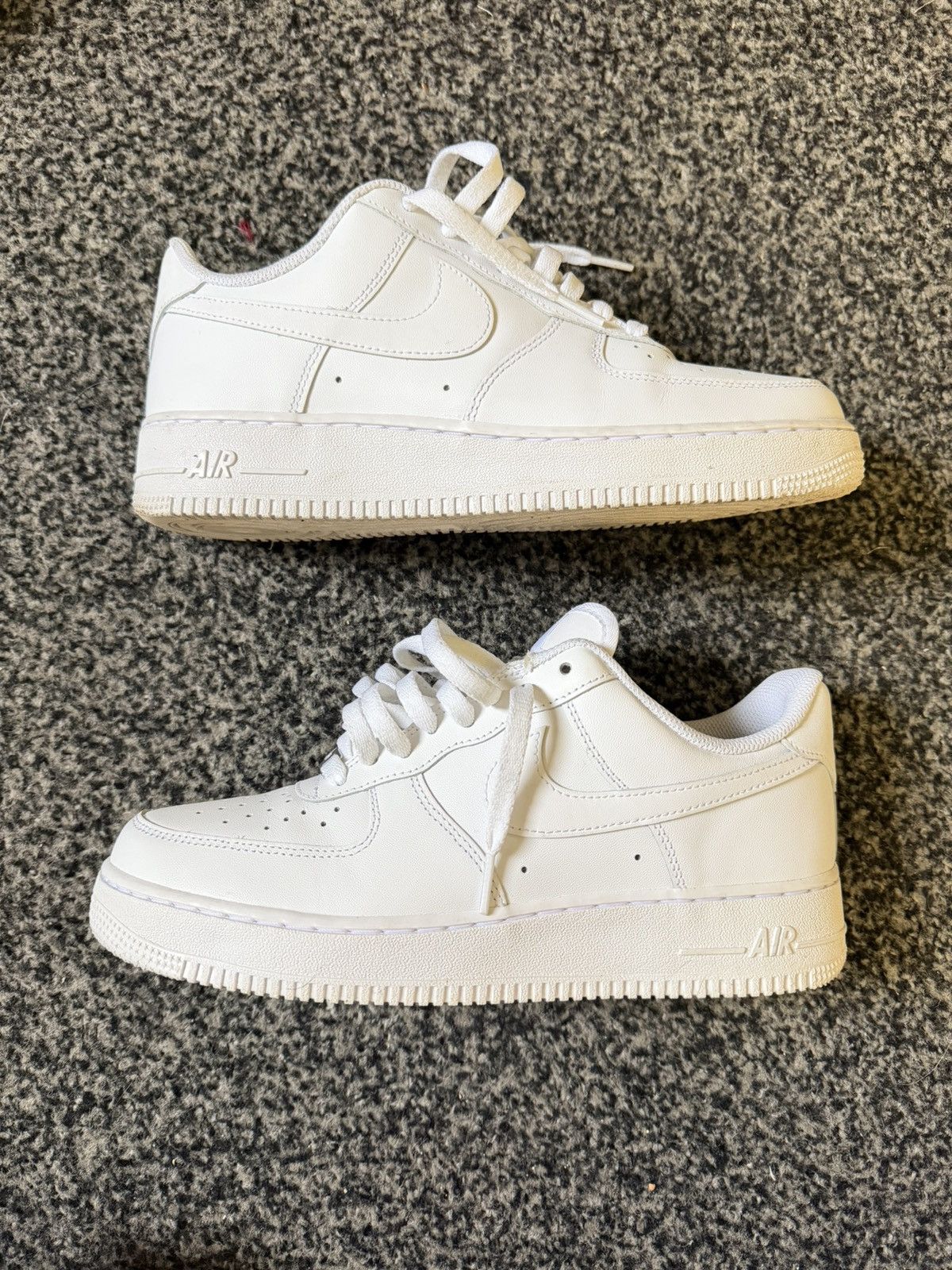 Nike Nike Air Force 1 Size US 9 / EU 42 - 1 Thumbnail