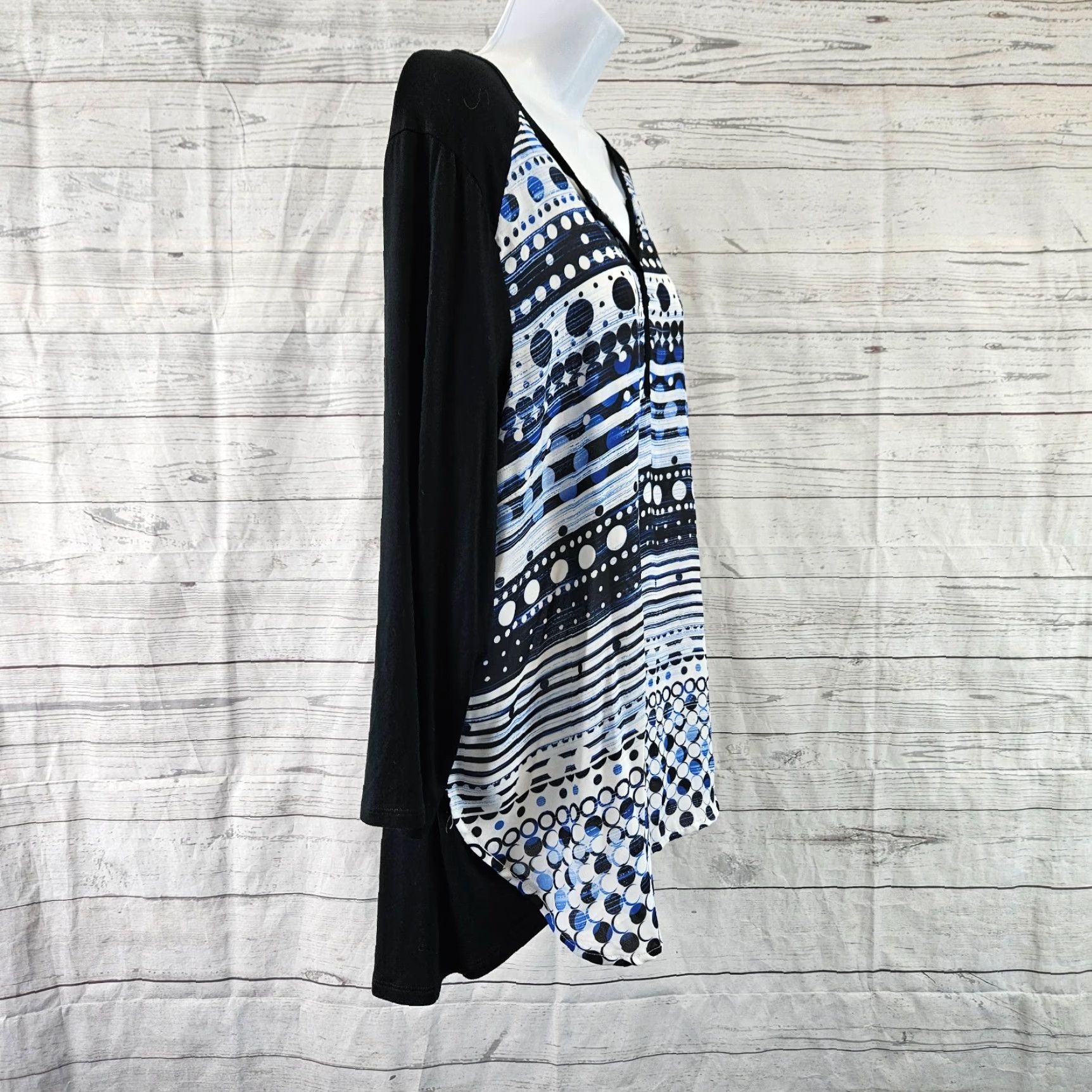 Vintage Chico's Womens Blouse Shirt 3/4 Sleeve Striped Blue Black Polyester Rayon Spandex L Large Size L / US 10 / IT 46 - 3 Thumbnail