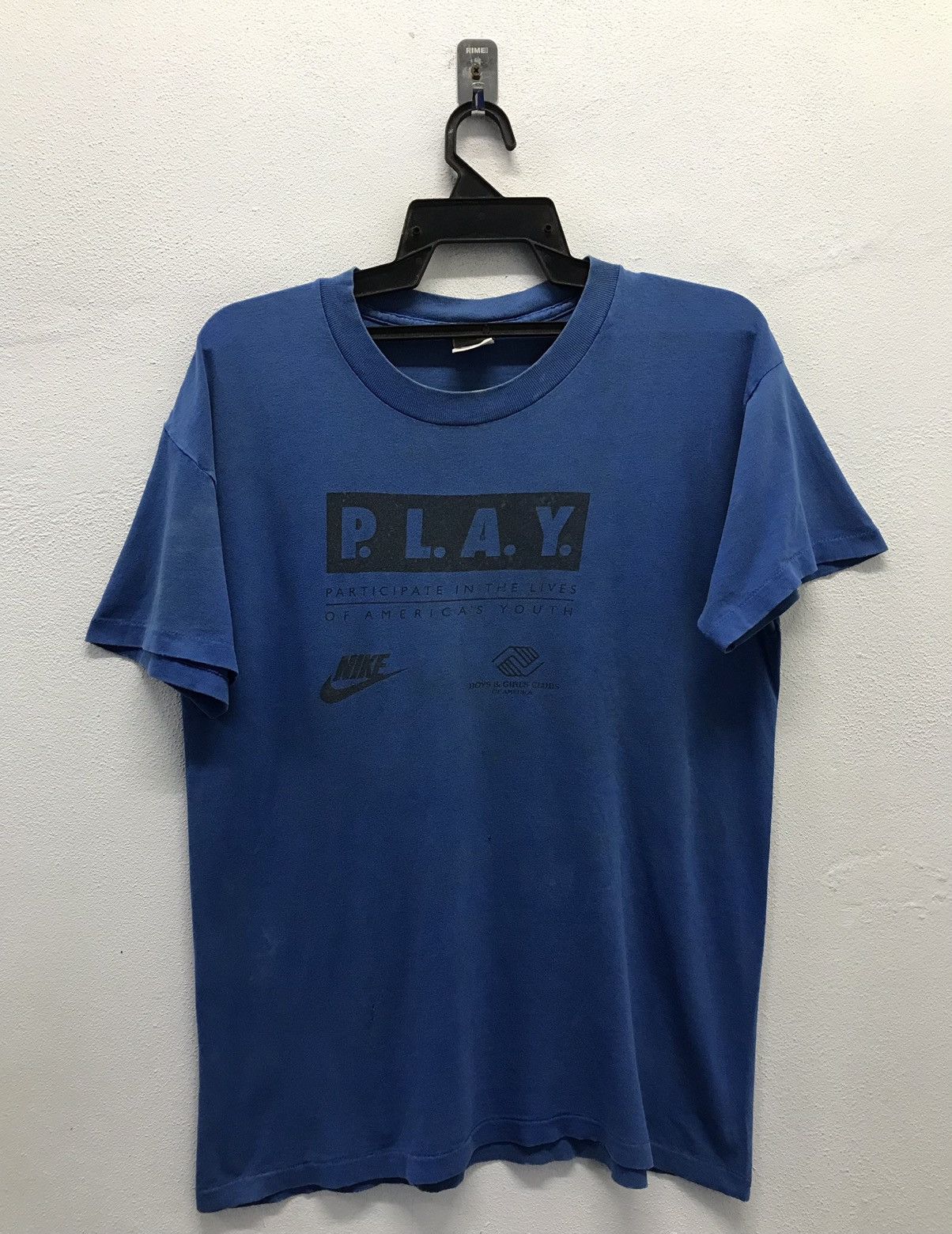 Nike × Vintage Vintage Nike P.L.A.Y. Made In Usa Shirt Size US M / EU 48-50 / 2 - 1 Thumbnail