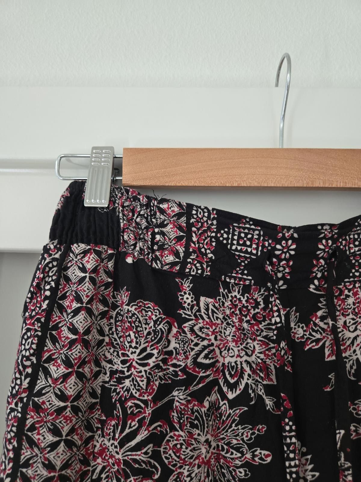 Other Francesca's Collection Flowy Wide Leg Boho Pants Size 28" / US 6 / IT 42 - 4 Thumbnail
