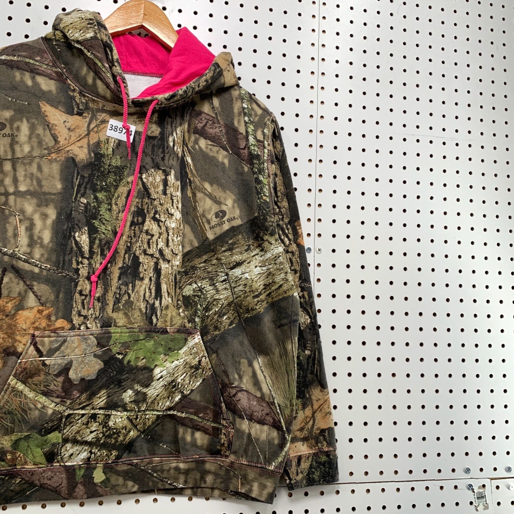 Vintage VINTAGE Mossy Oak Camo Hoodie Women’s Large Fleece Pullover Camouflage Pink Outdoor Activewear Size L / US 10 / IT 46 - 4 Thumbnail
