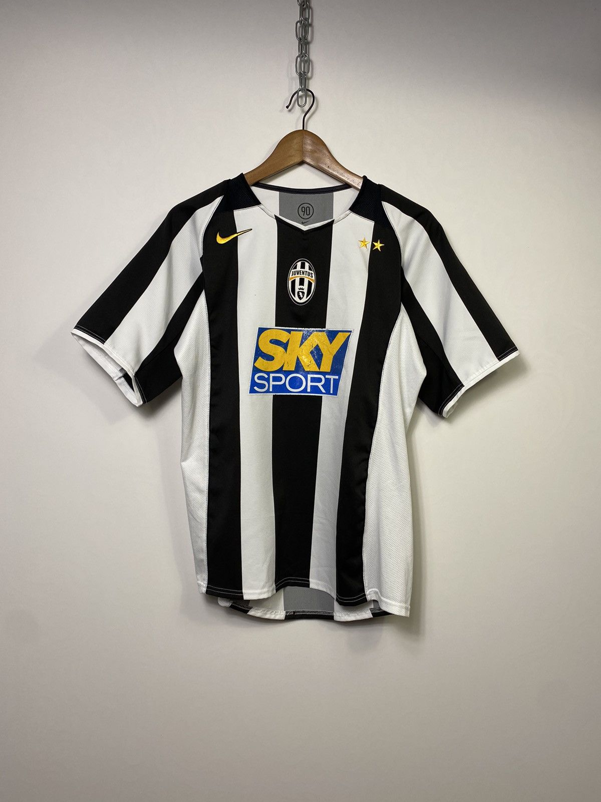 Vintage 2004-2005 Nike Juventus Home Jersey Blockcore
