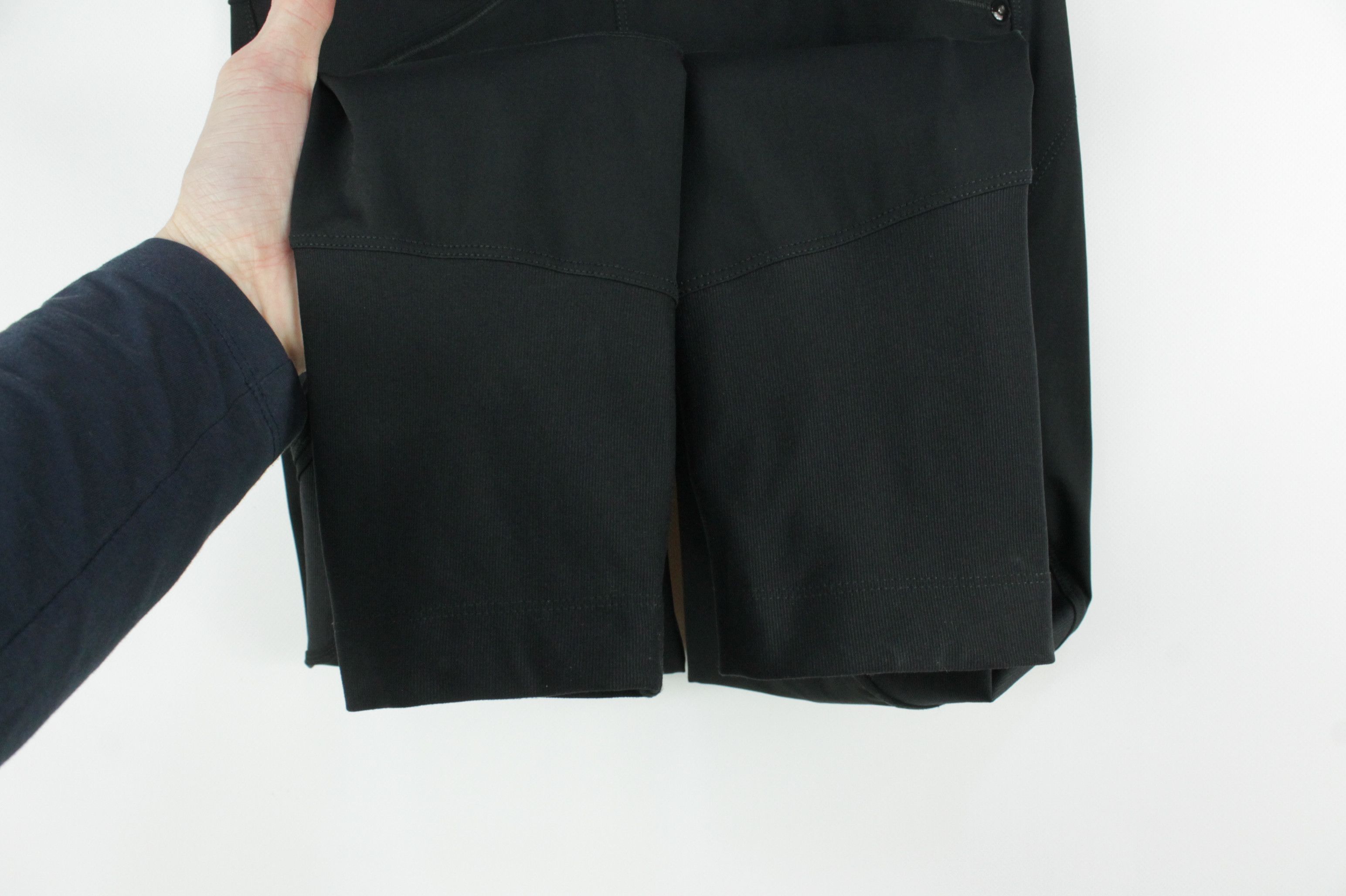 Designer HIGH Tech Everyday Couture Hi-Lay-Out Black Nylon Leggings Size 28" / US 6 / IT 42 - 5 Thumbnail