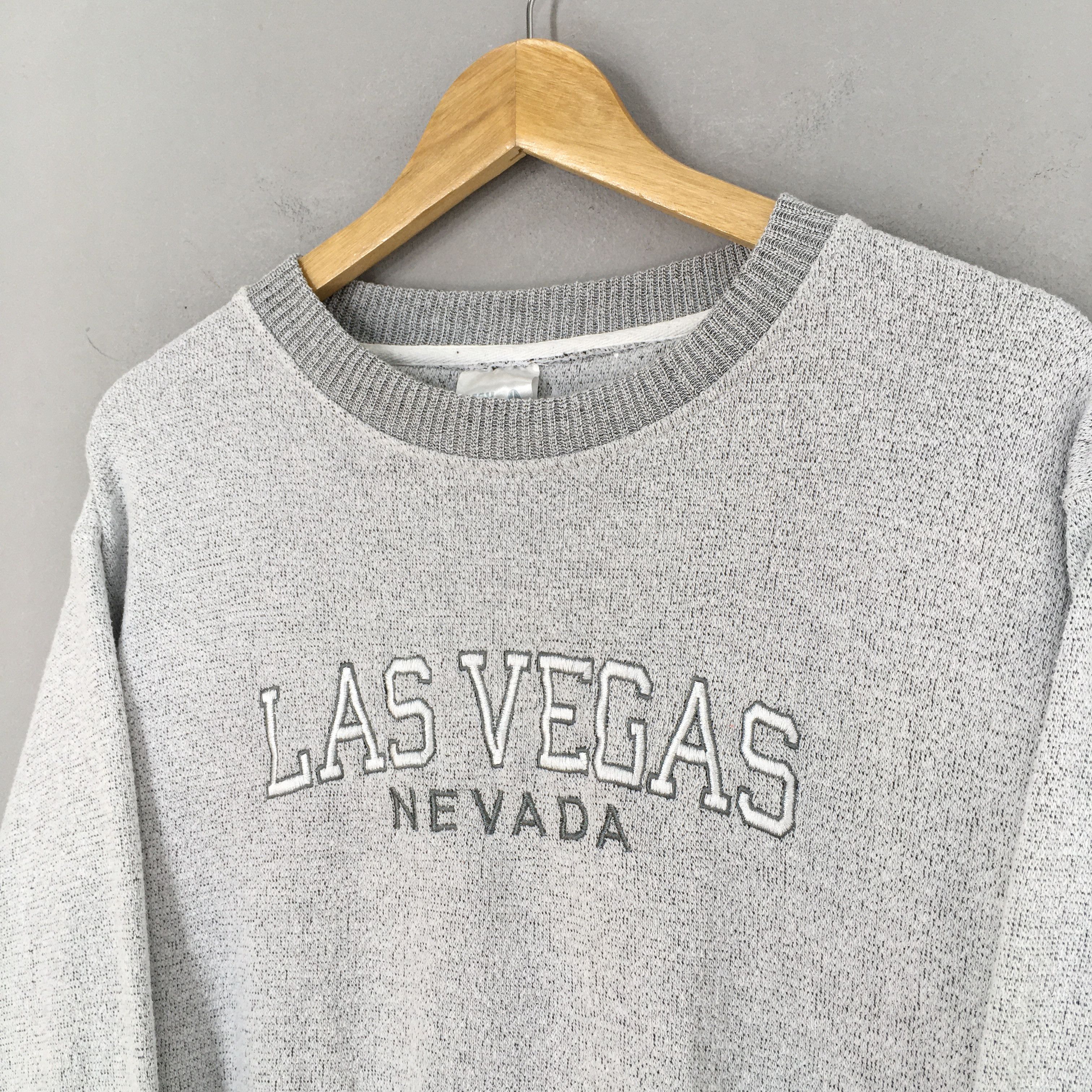 Fruition Vintage Las Vegas Nevada Gray Sweatshirt Large Size US L / EU 52-54 / 3 - 3 Thumbnail