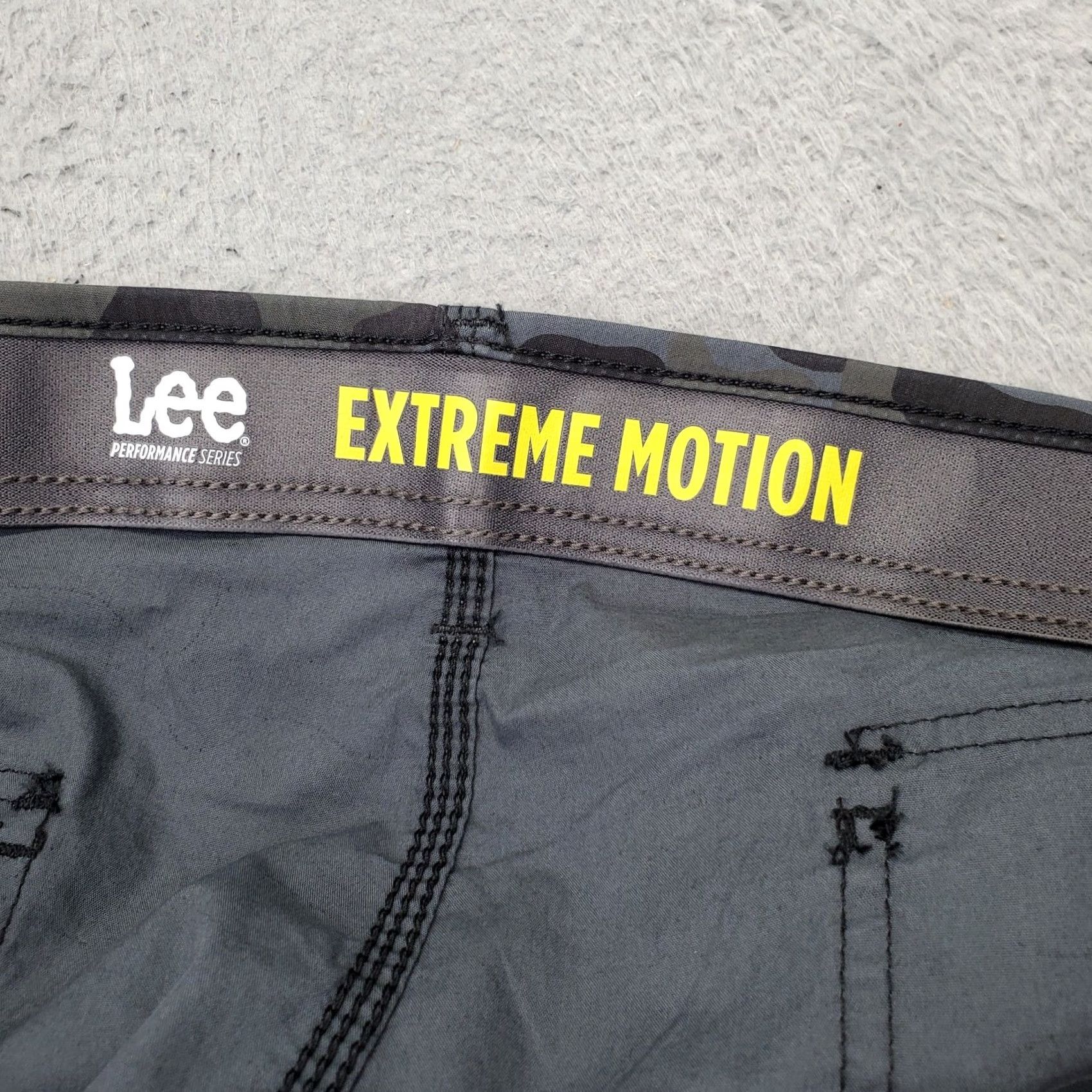 Lee Lee Womens Cargo Shorts 50 Multi Camo Stretch Crossroad Extreme Motion Size 36" / US 14 / IT 50 - 6 Thumbnail