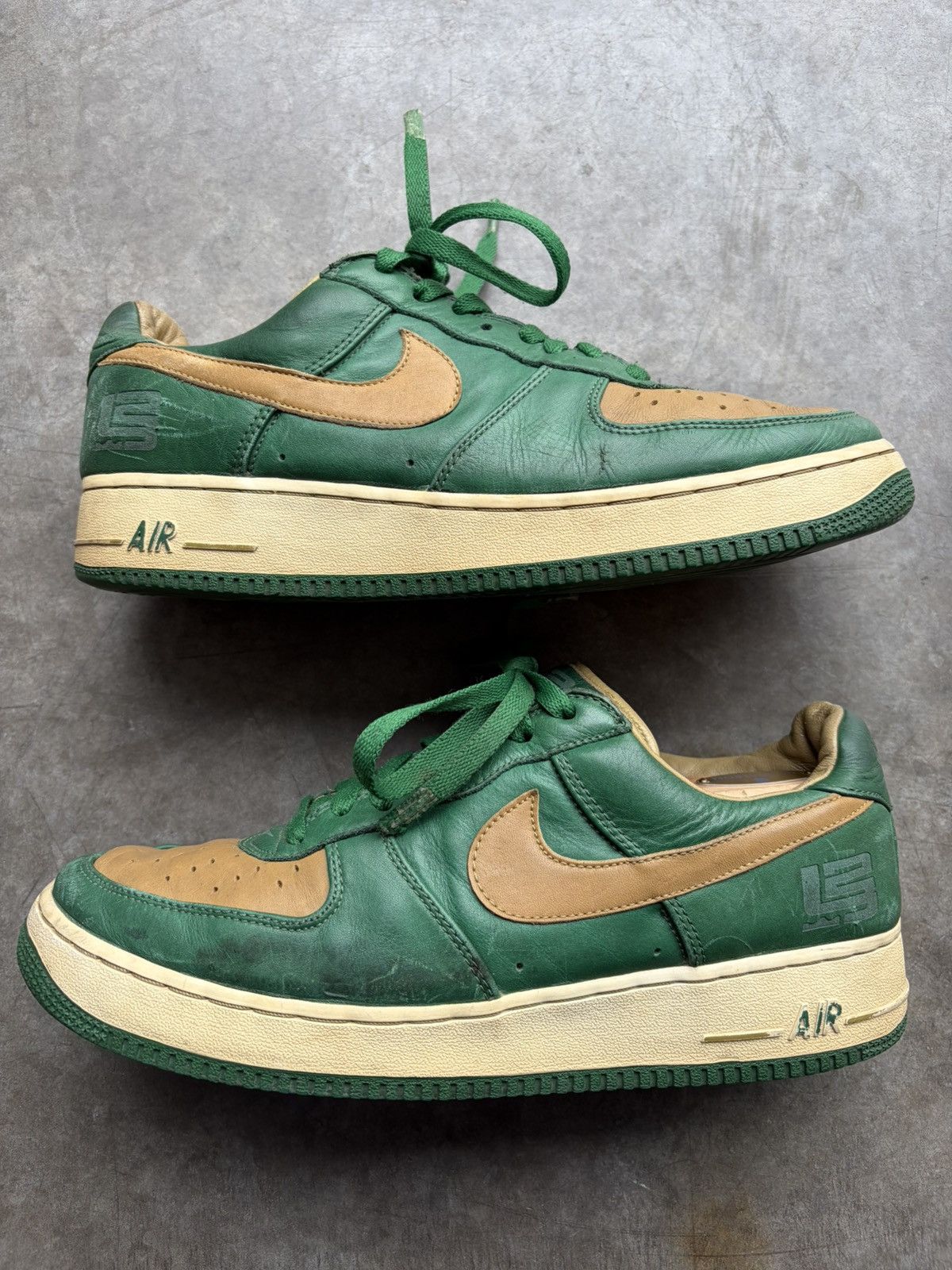 Nike Nike “LeBron” Air Force 1 Low 2006 Green Leather Sneakers Size US 10 / EU 43 - 2 Thumbnail