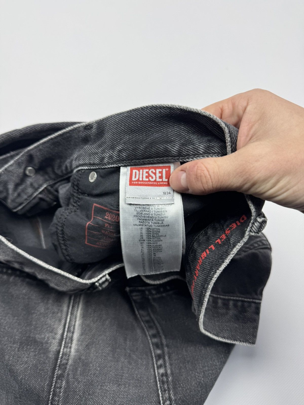 Diesel Diesel Straight Fit Men's Jeans Size US 34 / EU 50 - 11 Thumbnail