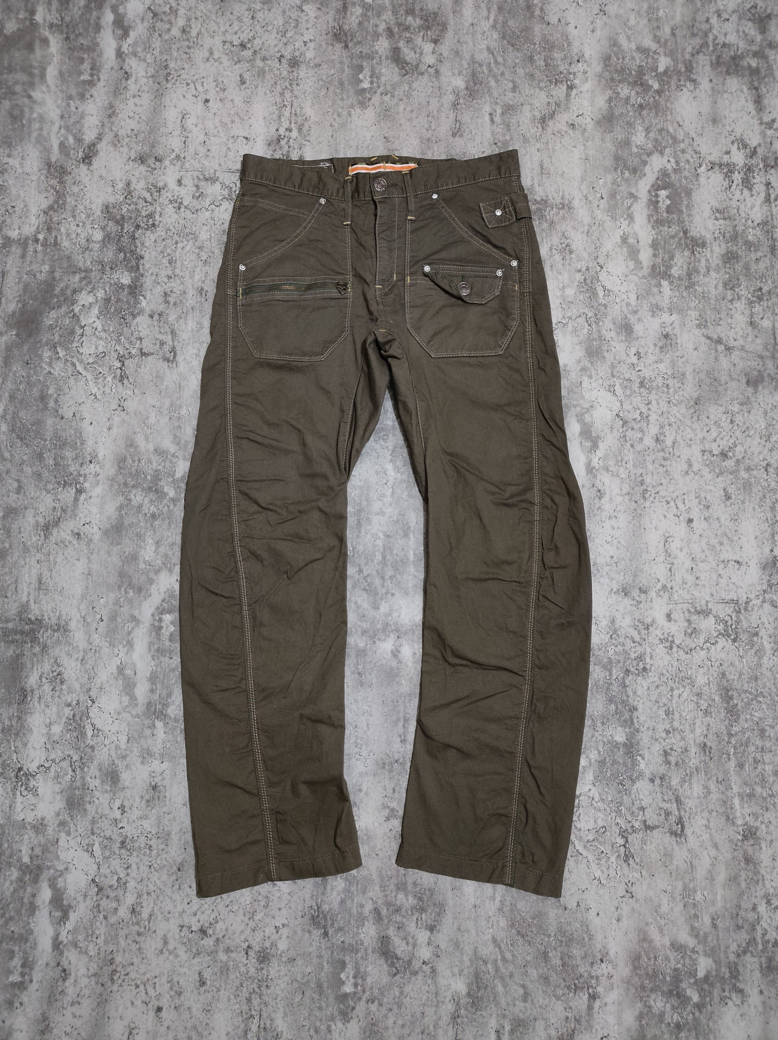 image of Edwin Xv-Function Bukle Pans in Green, Men's (Size 32)