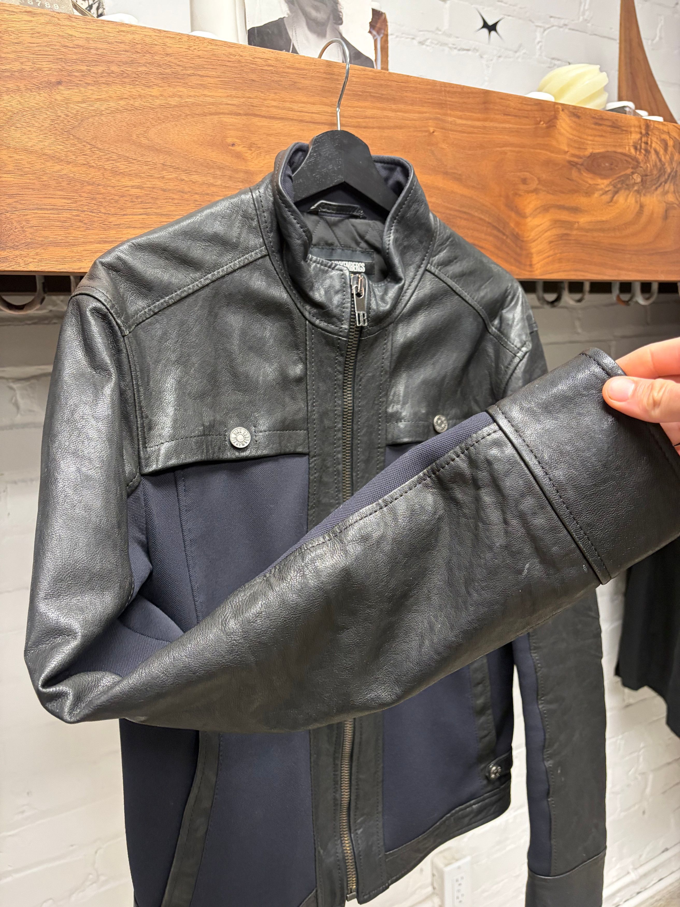 Dirk Bikkembergs Dirk Bikkembergs Leather Moto Jacket with Navy Blue Panelling Size US L / EU 52-54 / 3 - 2 Thumbnail