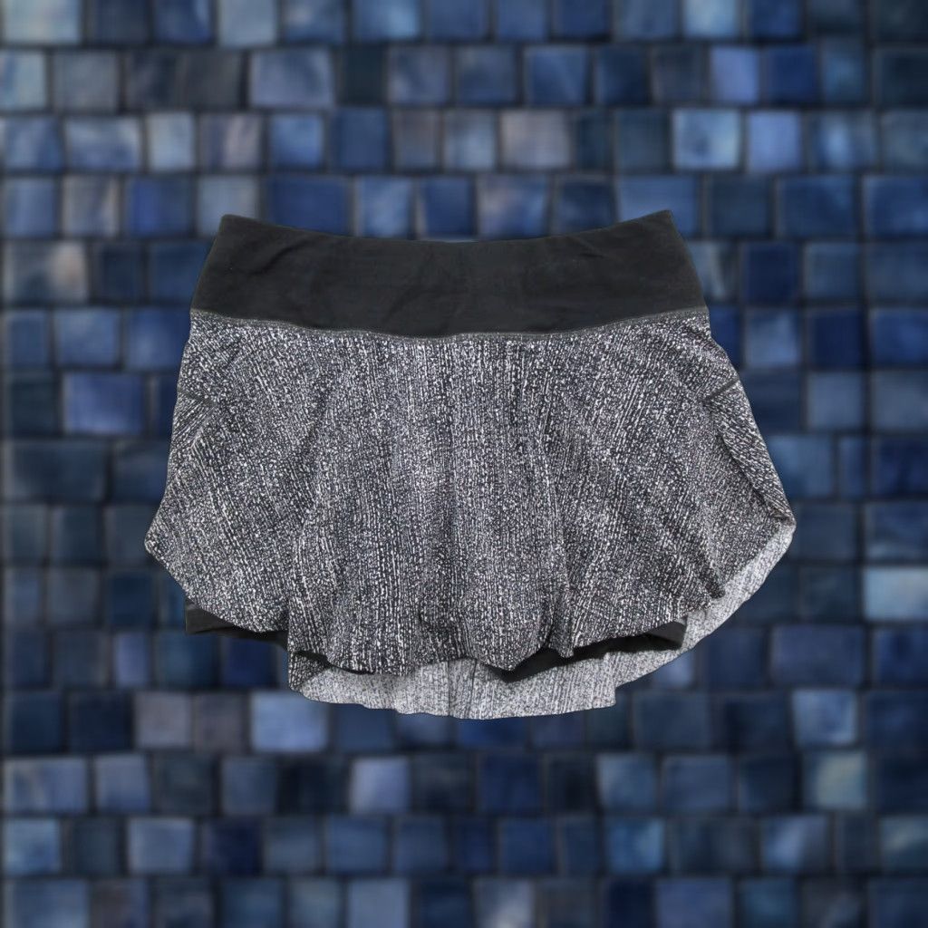 Lululemon Lululemon Skort Tennis Quick Pace Black White Womens Size 2 Zip Pocket Skirt Athletic Athleisure Short Summer Spring Fall Size 26" / US 2 / IT 38 - 1 Thumbnail