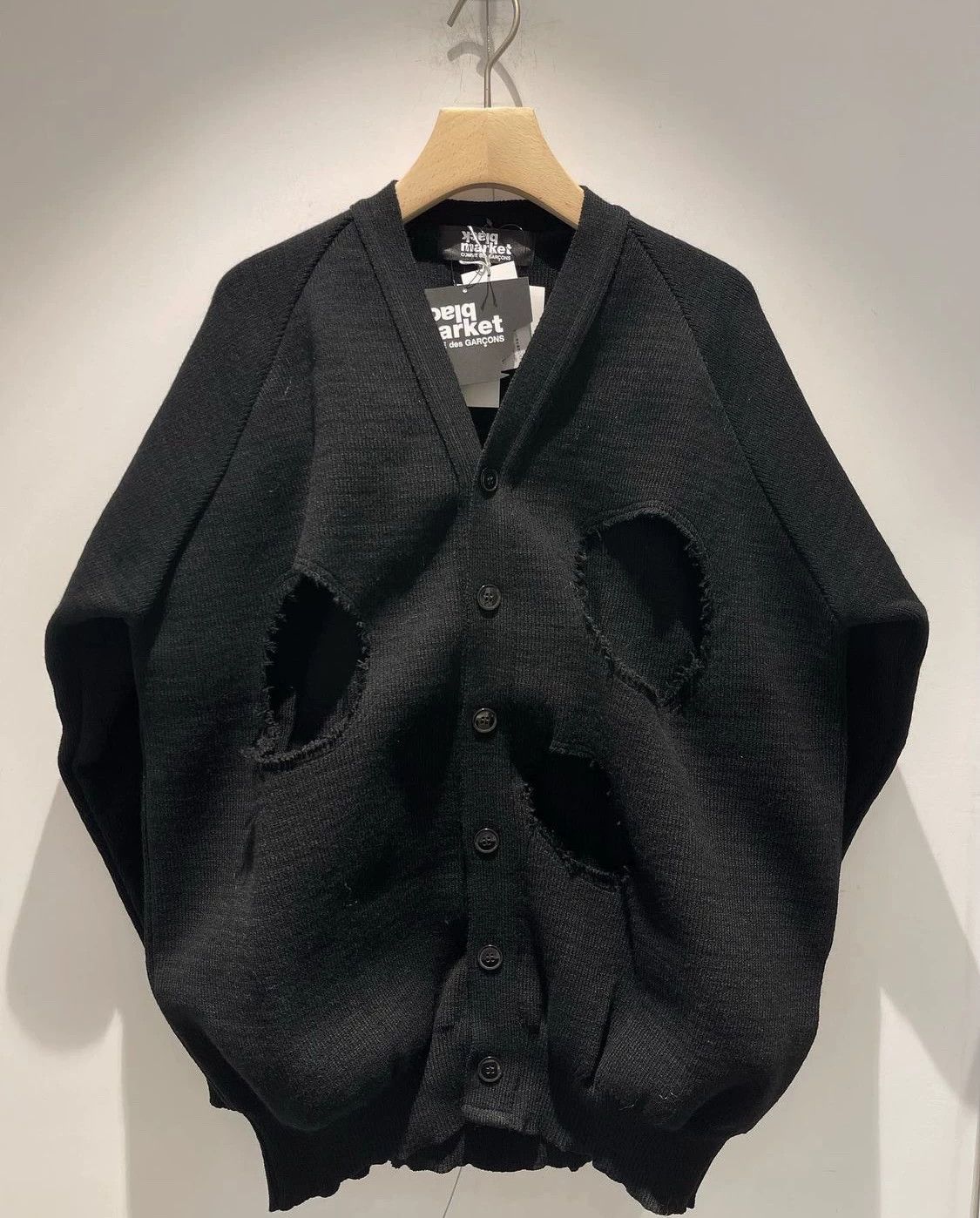 Comme des Garcons Comme des Garcons x Lochaven Ripped Cardigan S UK Size US S / EU 44-46 / 1 - 3 Thumbnail