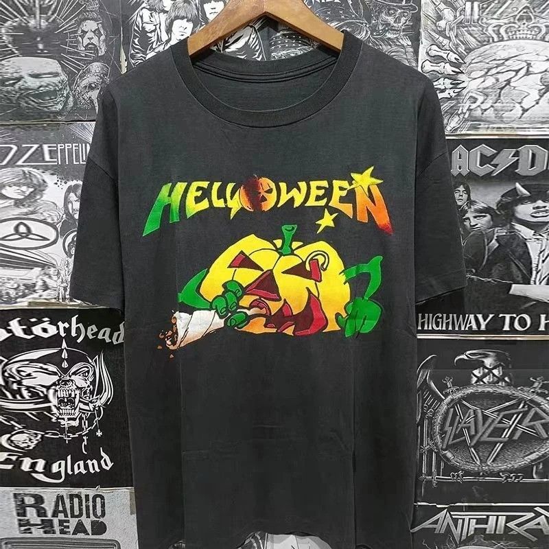 Vintage Vintage Halloween T-Shirt Size US XL / EU 56 / 4 - 1 Thumbnail
