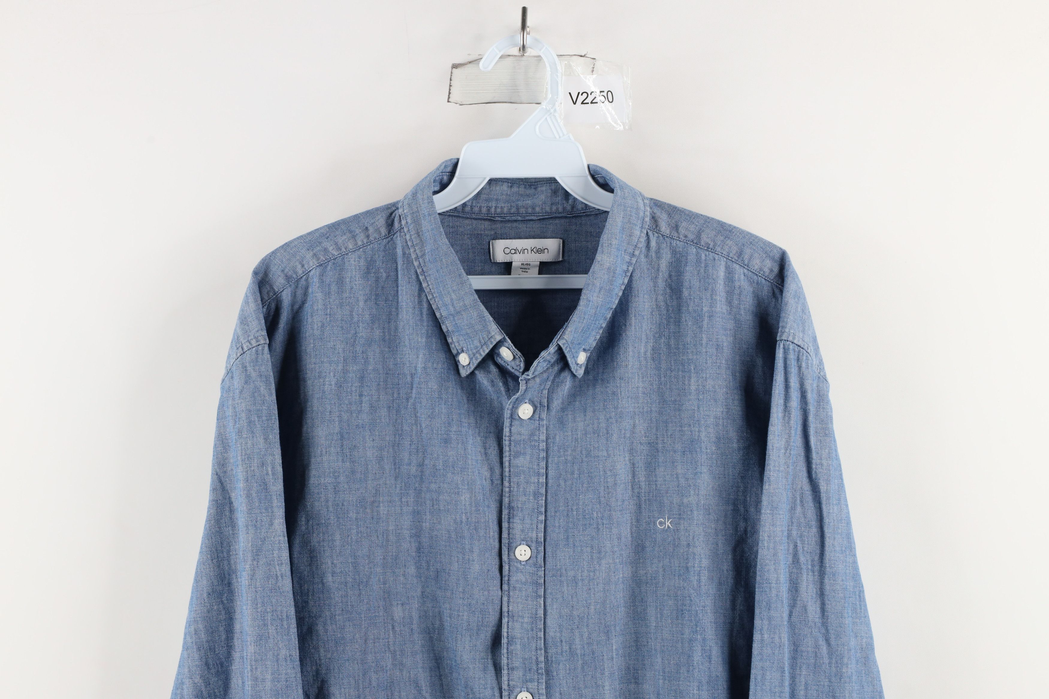 Calvin Klein × Vintage Vintage Calvin Klein Collared Button Down Shirt Blue Size US XL / EU 56 / 4 - 2 Thumbnail