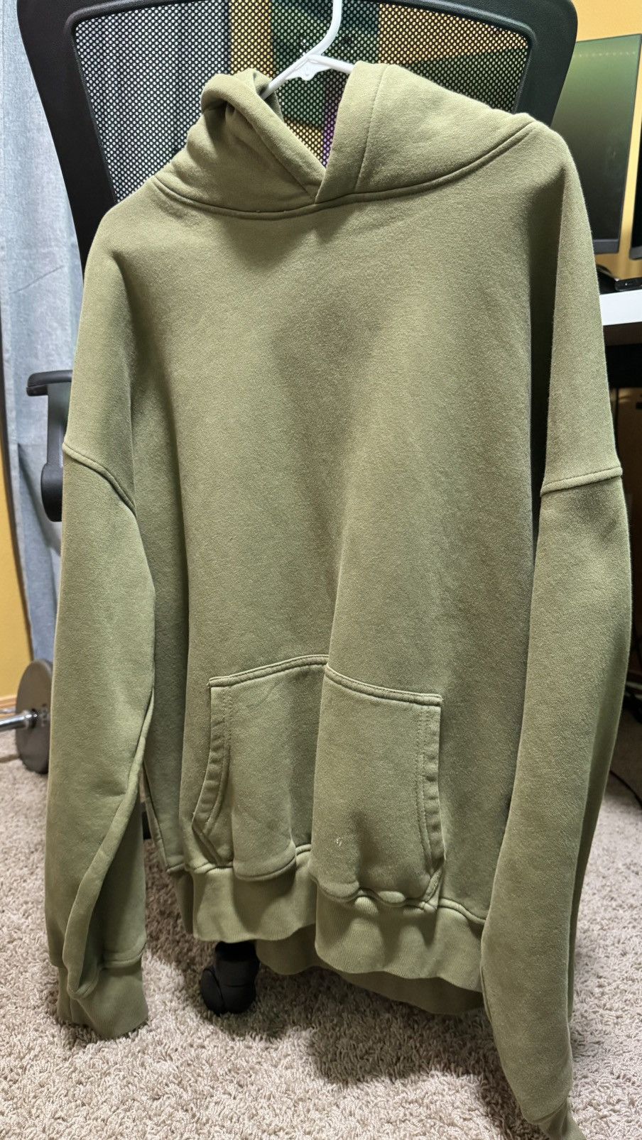 Other Olive hours hoodie Size US XL / EU 56 / 4 - 1 Thumbnail
