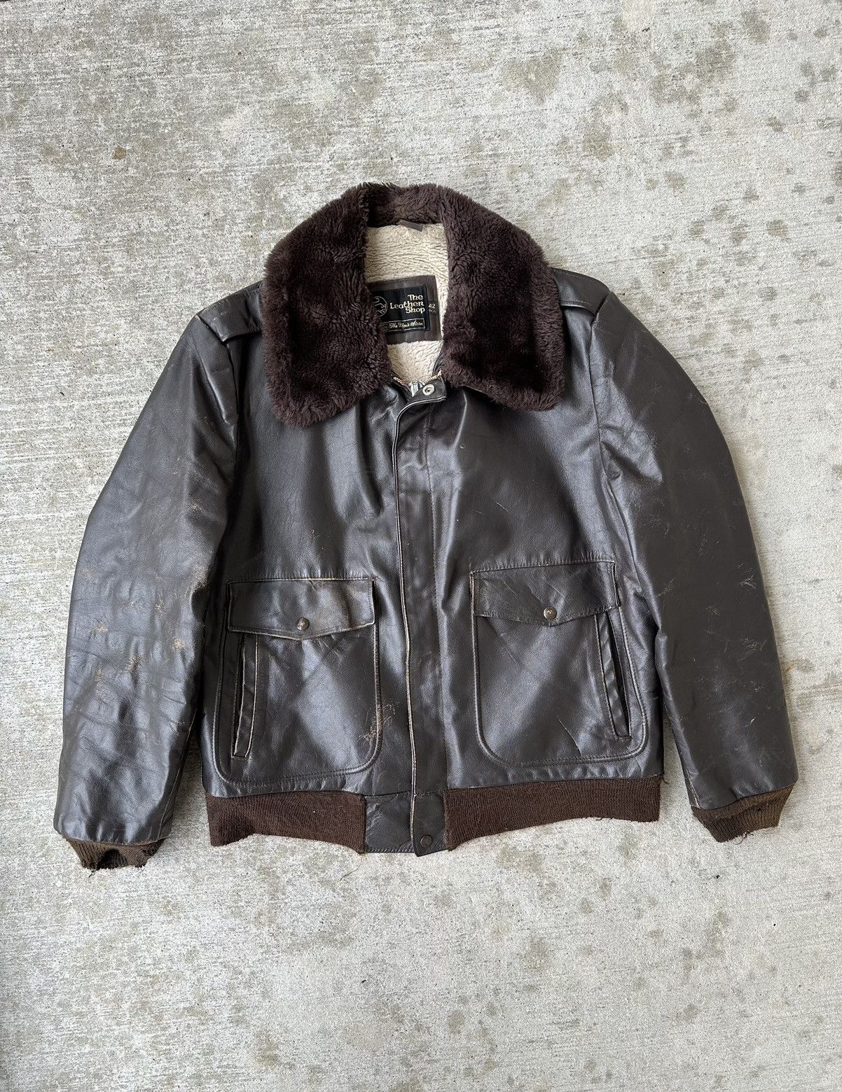 Genuine Leather 70s Shearling Fur-Lined Bomber Flight Jacket Size US L / EU 52-54 / 3 - 4 Thumbnail
