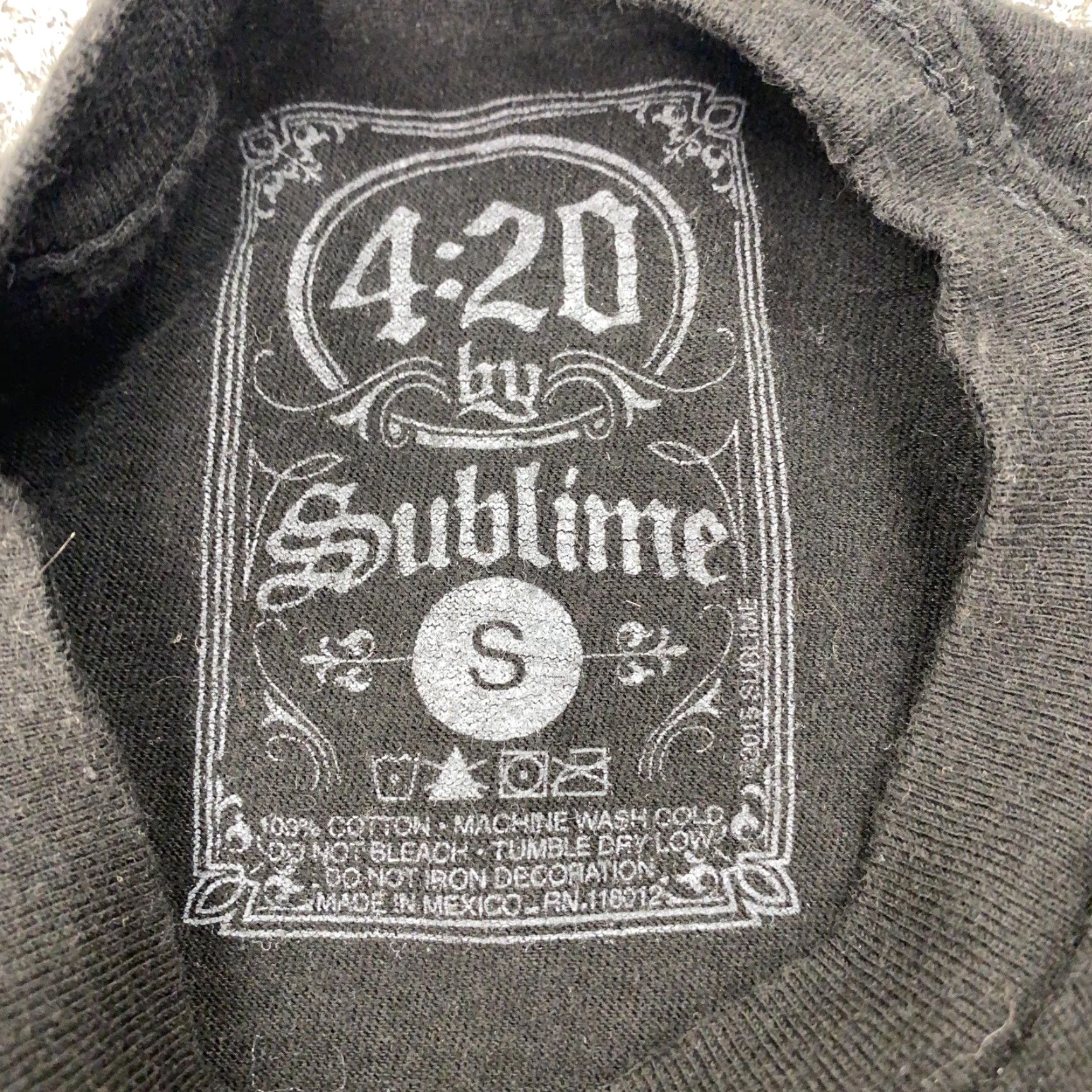 Vintage VINTAGE Sublime Shirt Mens Small Black 4:20 Koi Fish Sun Graphic Band Tee T-Shirt Music Size US S / EU 44-46 / 1 - 4 Thumbnail