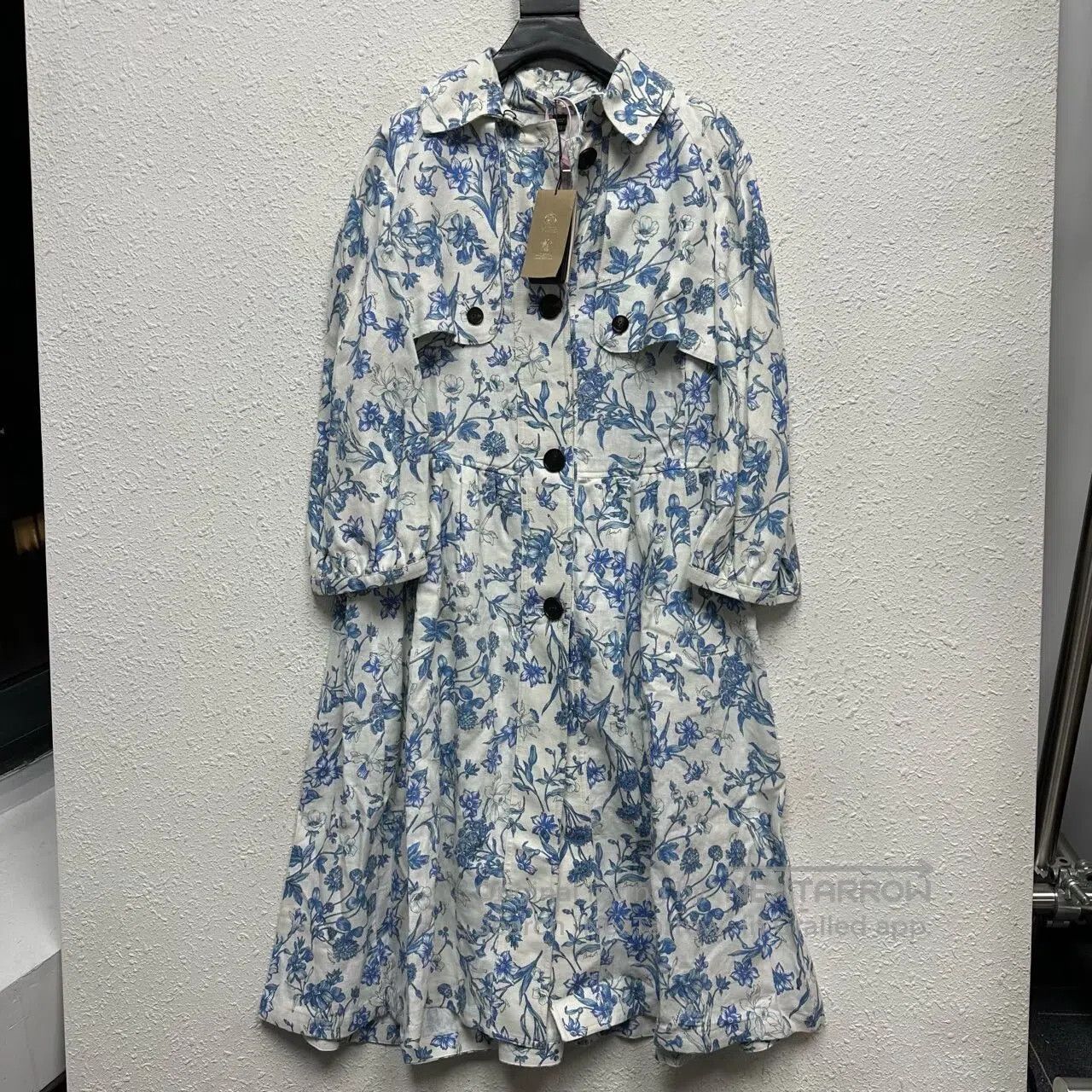Burberry Burberry size40 Floral Casual Fashion Showpiece Coat Size M / US 6-8 / IT 42-44 - 1 Thumbnail