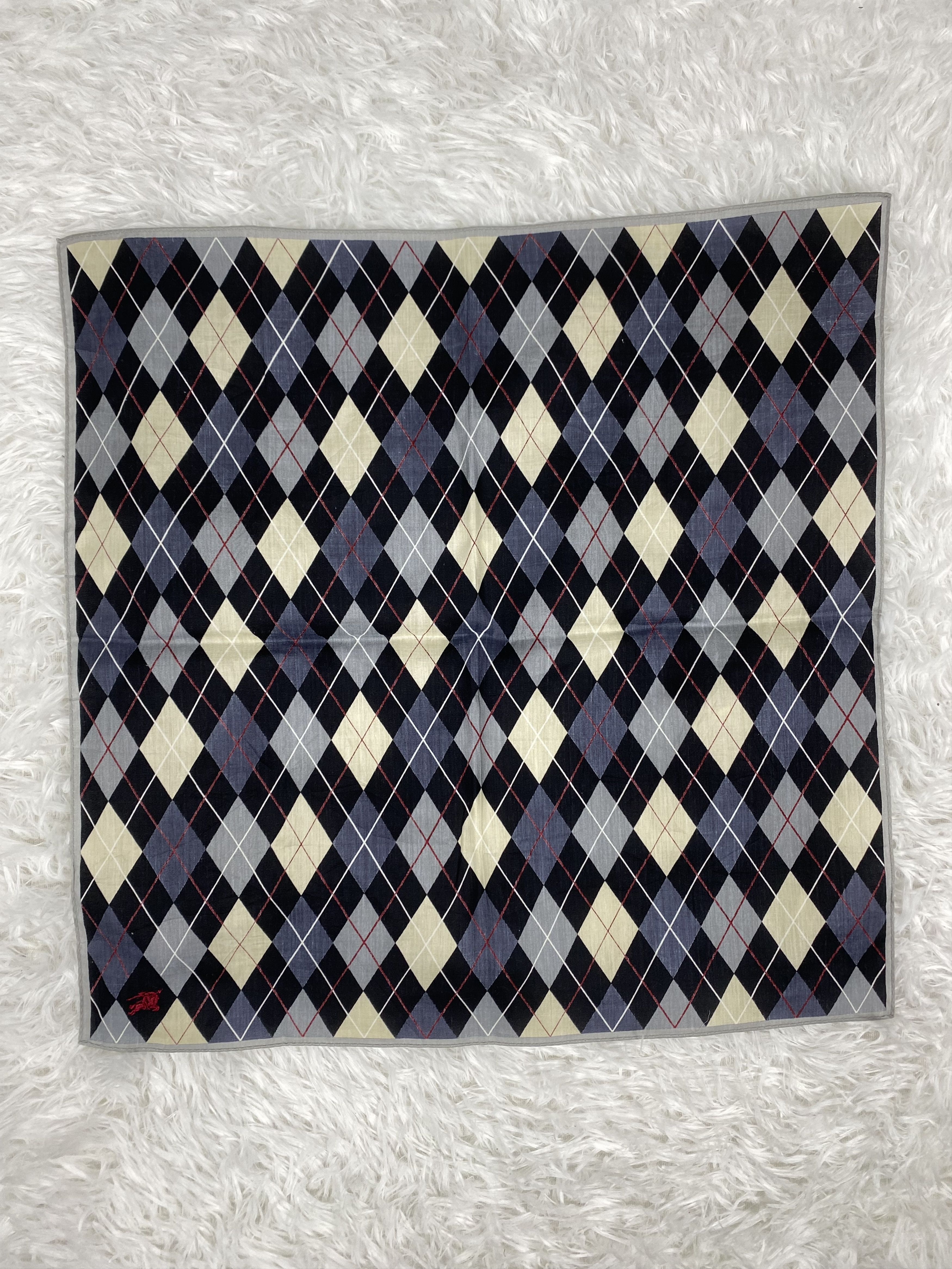 Burberry Vintage Burberry Handkerchief Neckerchief PH0342 Size ONE SIZE - 4 Thumbnail