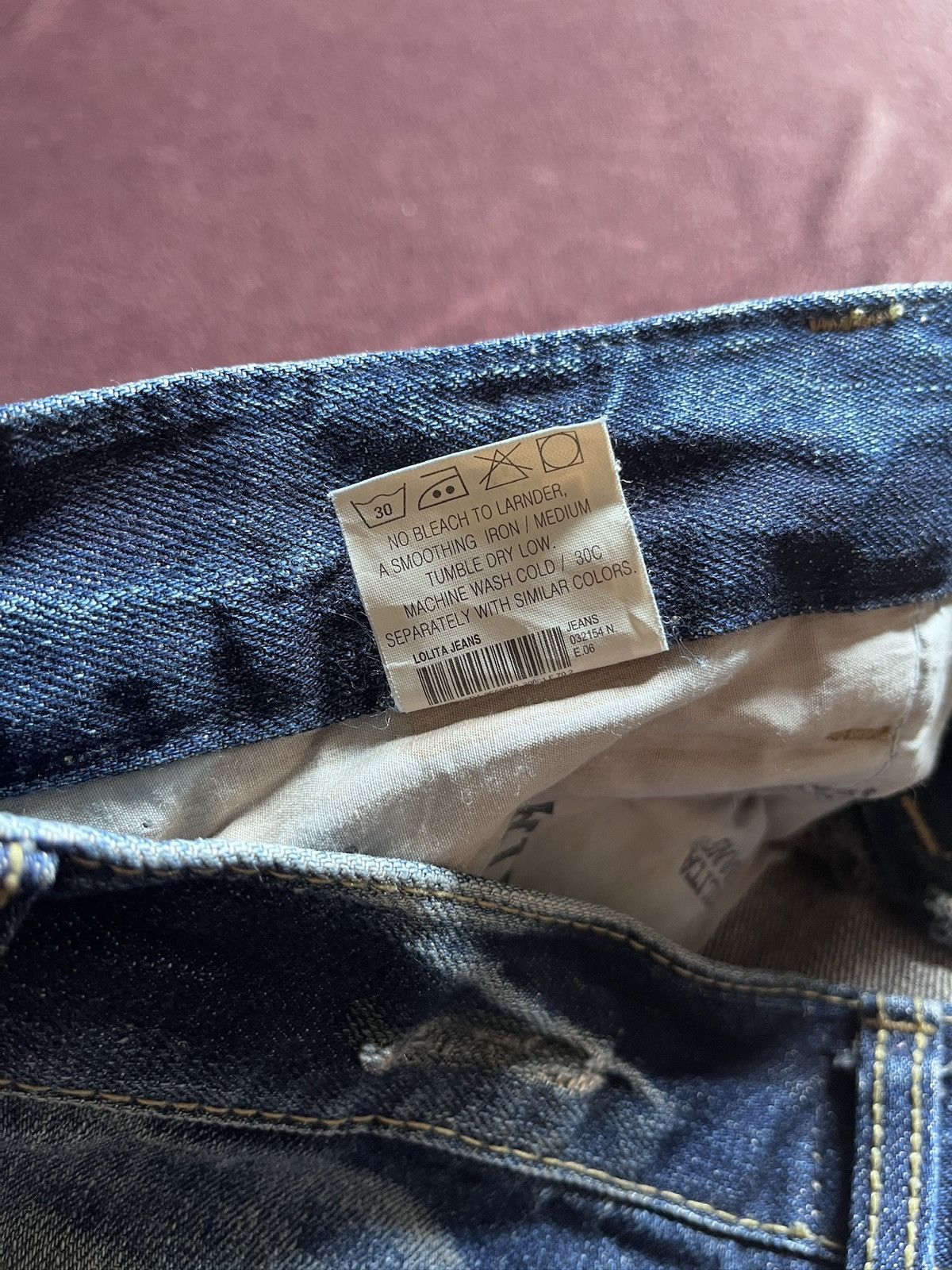 Japanese Brand yoshitomo Nara Lolita Faded Jeans Size US 31 - 12 Thumbnail