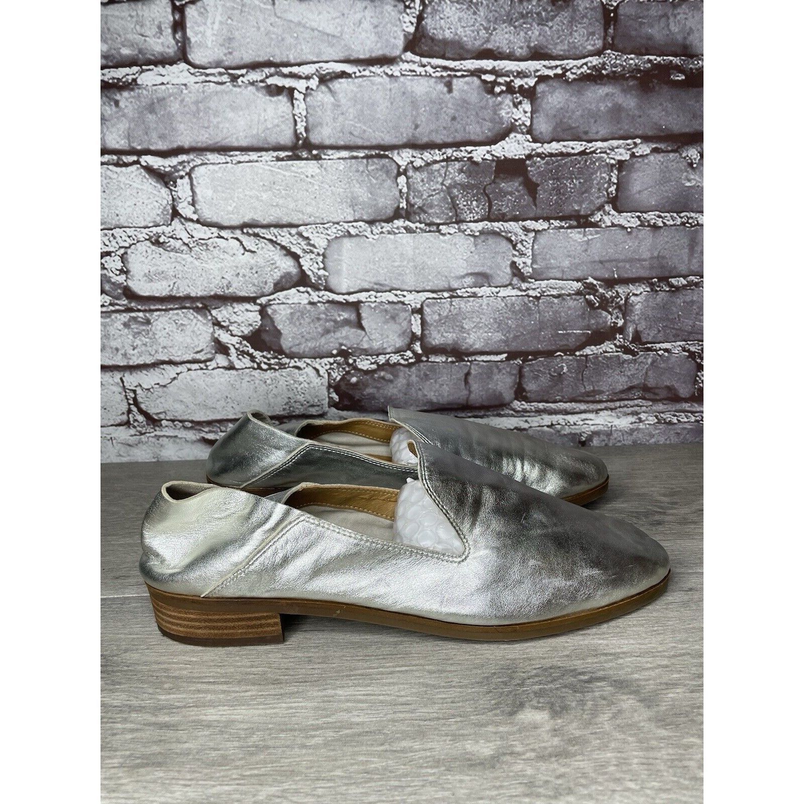 Lucky Brand Lucky Brand Metallic Silver Leather Slip On Loafers Flats Sh Size US 11 / IT 41 - 10 Thumbnail