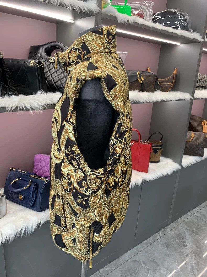 Versace Versace Medusa baroque print vest Size US XL / EU 56 / 4 - 6 Thumbnail