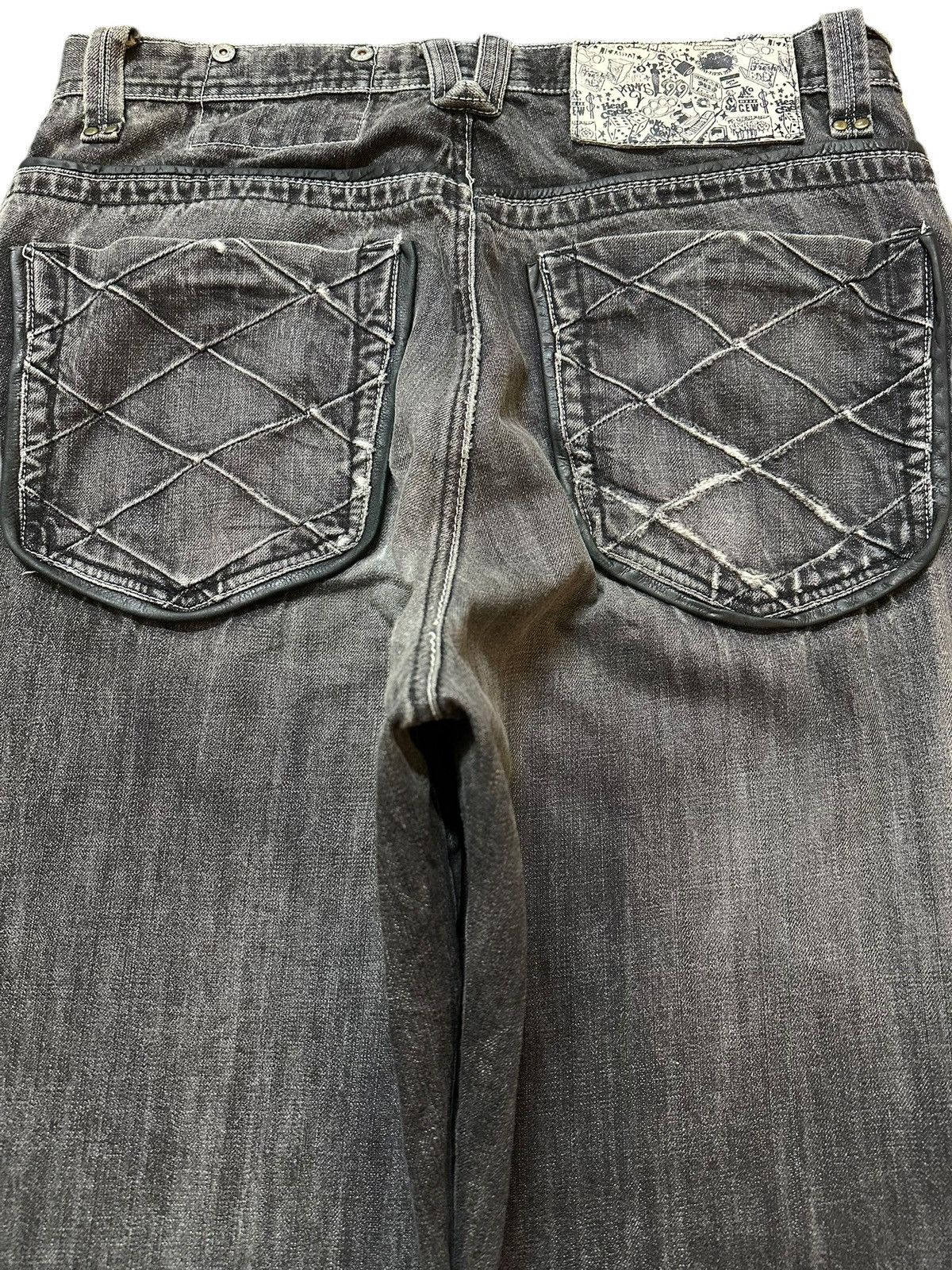 Akademiks Vintage Japanese Akademiks Faded Wash Distress Baggy Jeans Size US 33 - 5 Thumbnail