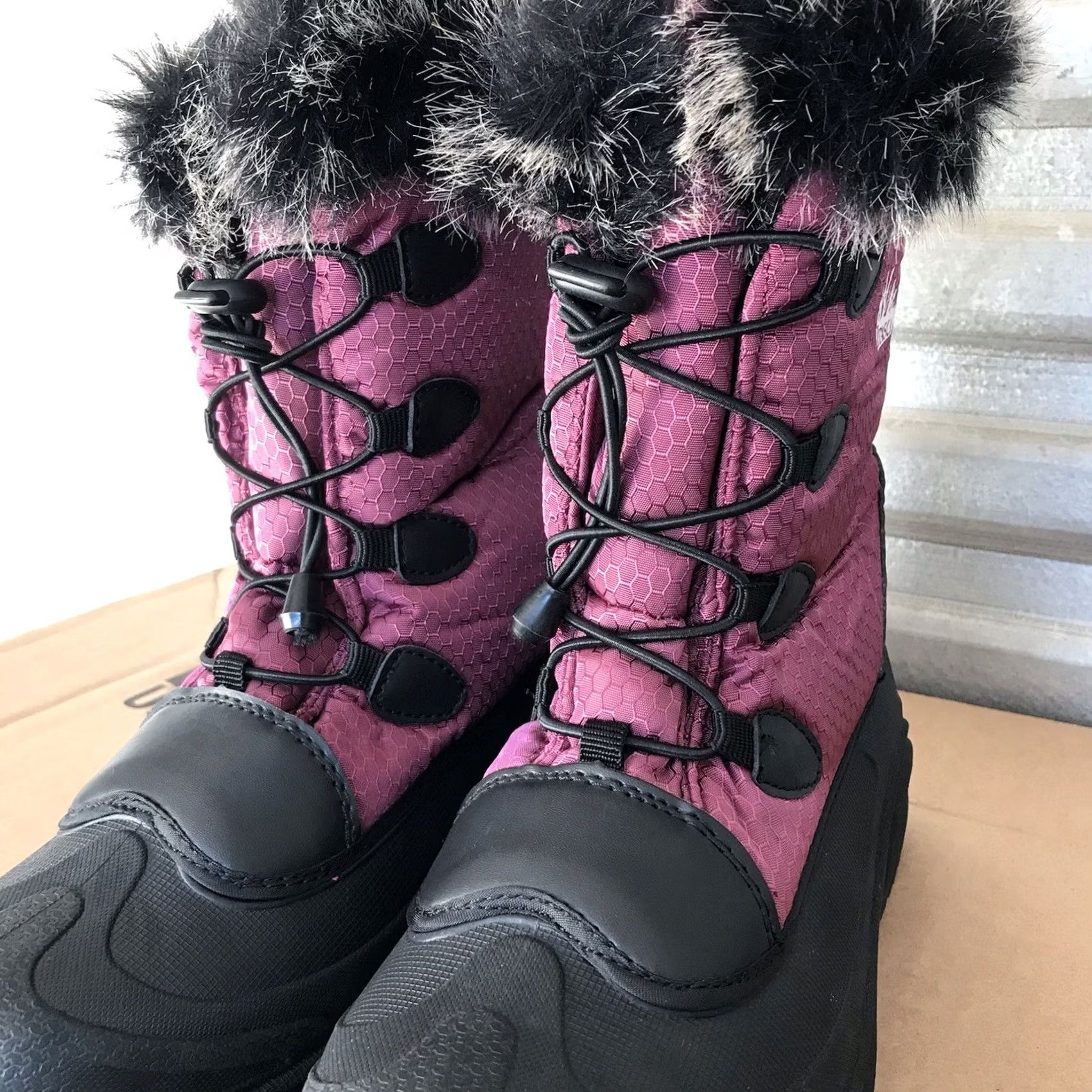 Vintage Itasca Women Burgundy Vixen Faux Fur Shearling Insulated Mid-Calf Snow Boots 8 Size US 8 / IT 38 - 2 Thumbnail