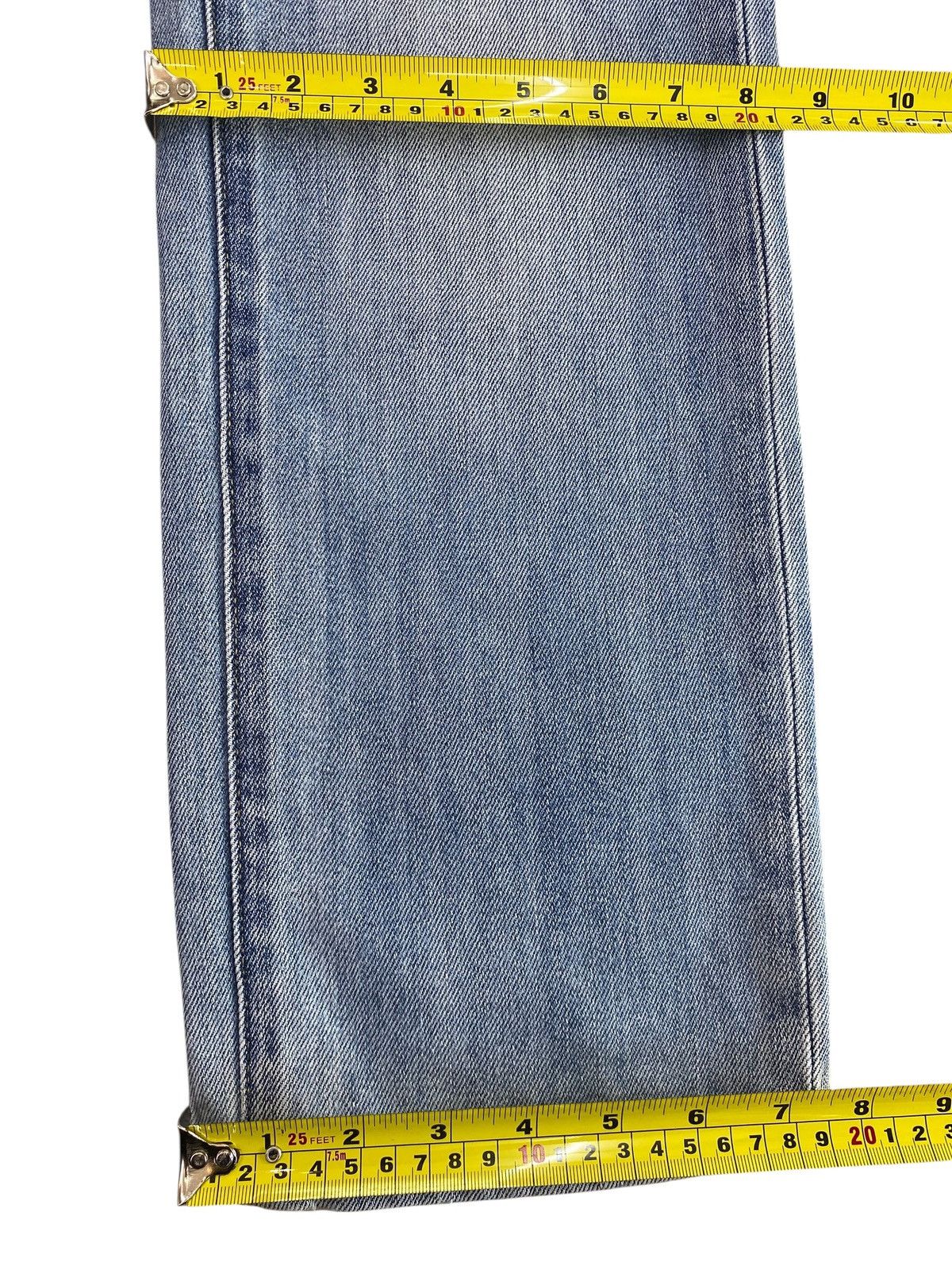 Uniqlo Uniqlo Acid Faded Wash Straight Cut Style Jeans Size US 31 - 9 Thumbnail