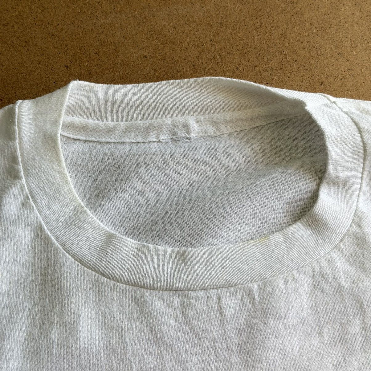 Band Tees Vintage 1993 Barry Manilow Hits Tour Promo Single Stitch Tee Size US XL / EU 56 / 4 - 8 Thumbnail