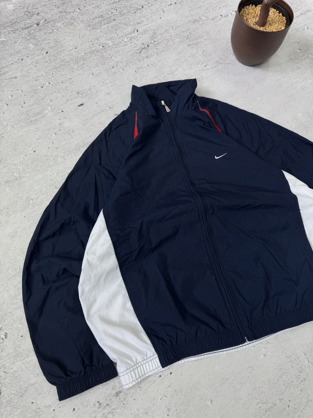 Nike × Vintage NIKE VINTAGE BASIC LOGO OVERSIZE BAGGY LIGHT JACKET Size US XL / EU 56 / 4 - 2 Thumbnail
