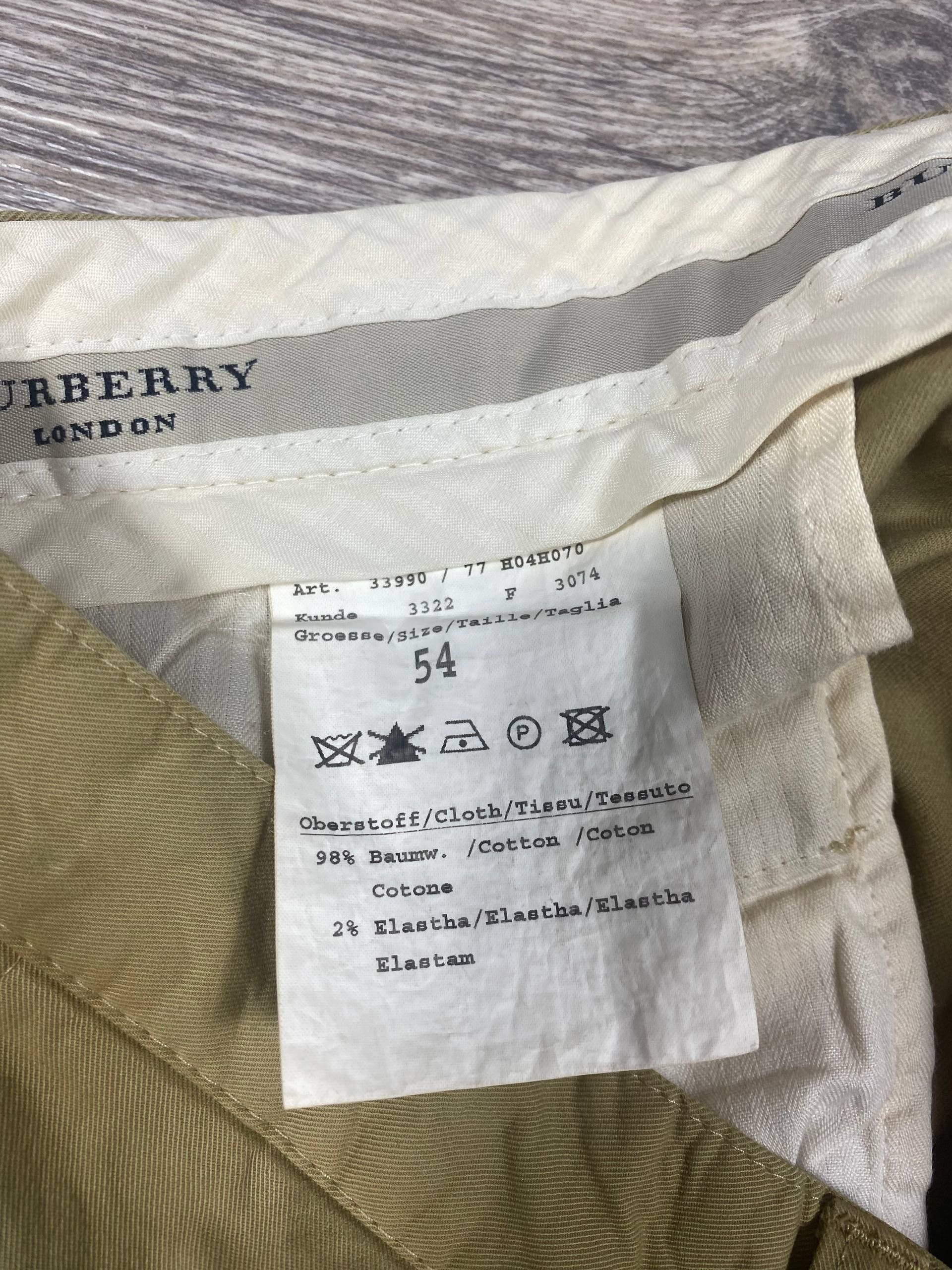 Burberry Vintage 90s Burberrys Beige Cotton pleated men's trousers Size US 38 / EU 54 - 6 Thumbnail